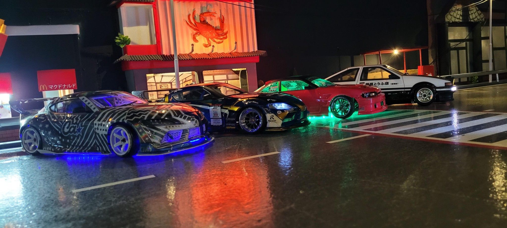 Der RC Drift Palace in Weggis eröffnete vergangenes Wochenende die aufwendig umgebaute Rennstrecke. Das von den Inhabern veröffentlichte Video ging in den sozialen Medien durch die Decke und erreichte innerhalb von 24 Stunden über 100’000 Views.