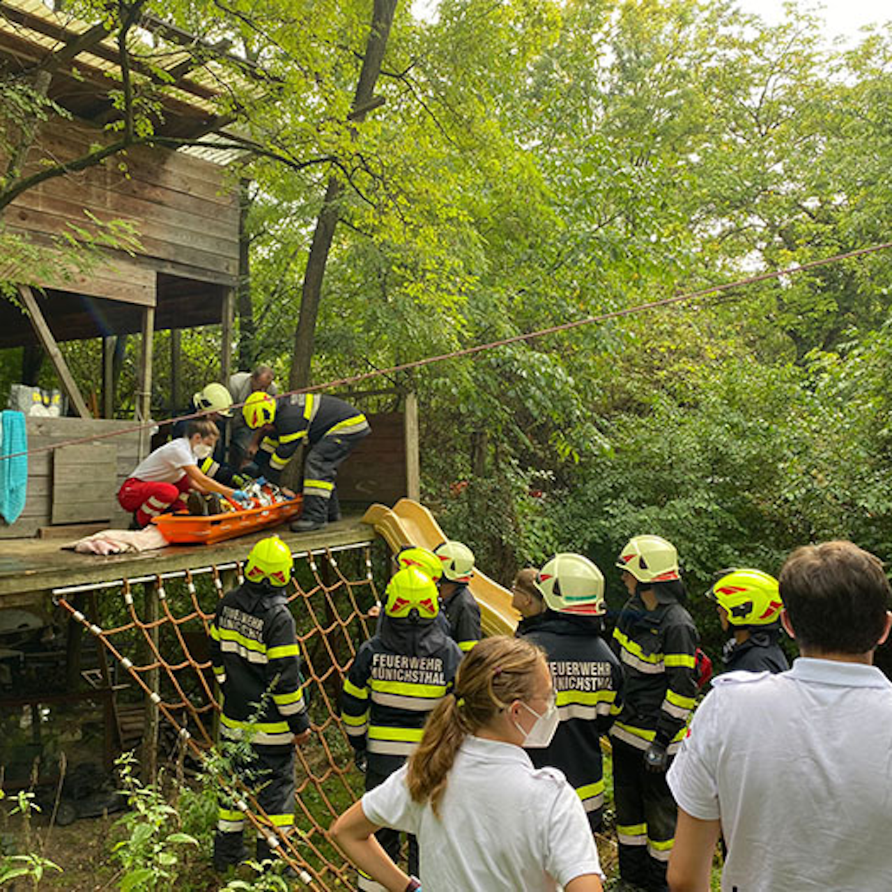 Heute.at - Jugendlicher kollabierte auf Klettergerüst