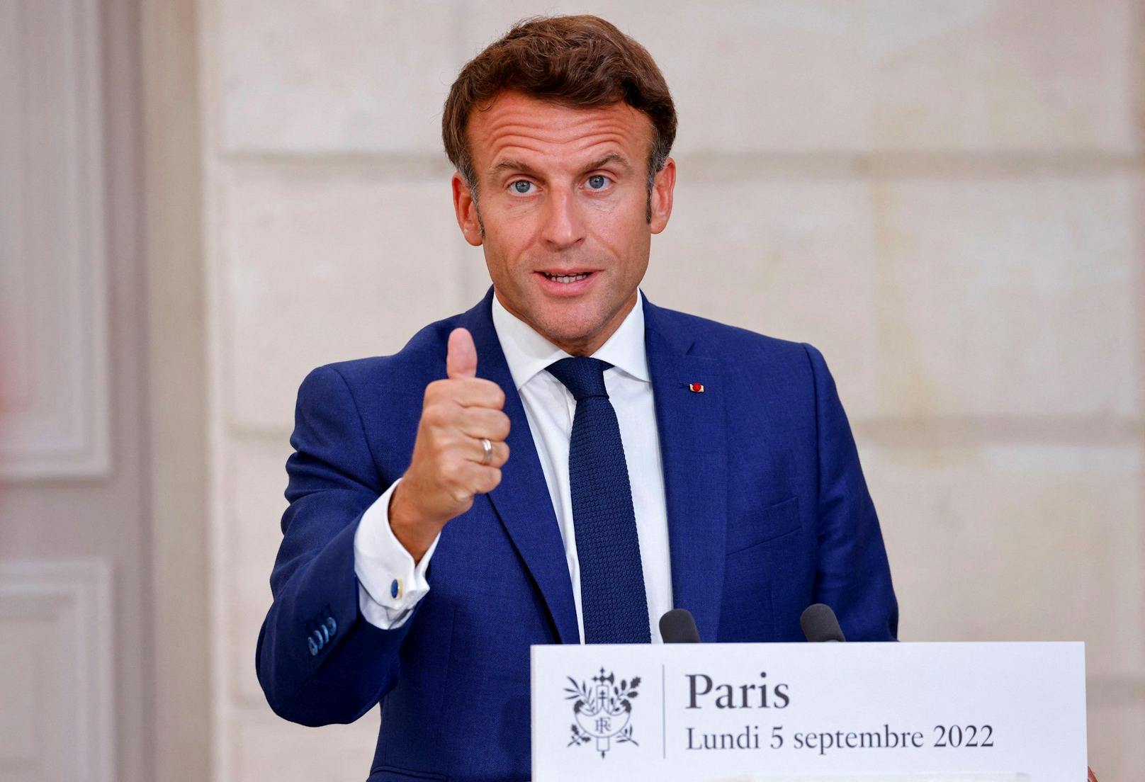 Der französische Präsident Macron will E-Sport im Lande fördern. Darum holt er mit der Blast Premier eines der größten Shooter-Turniere nach Paris.