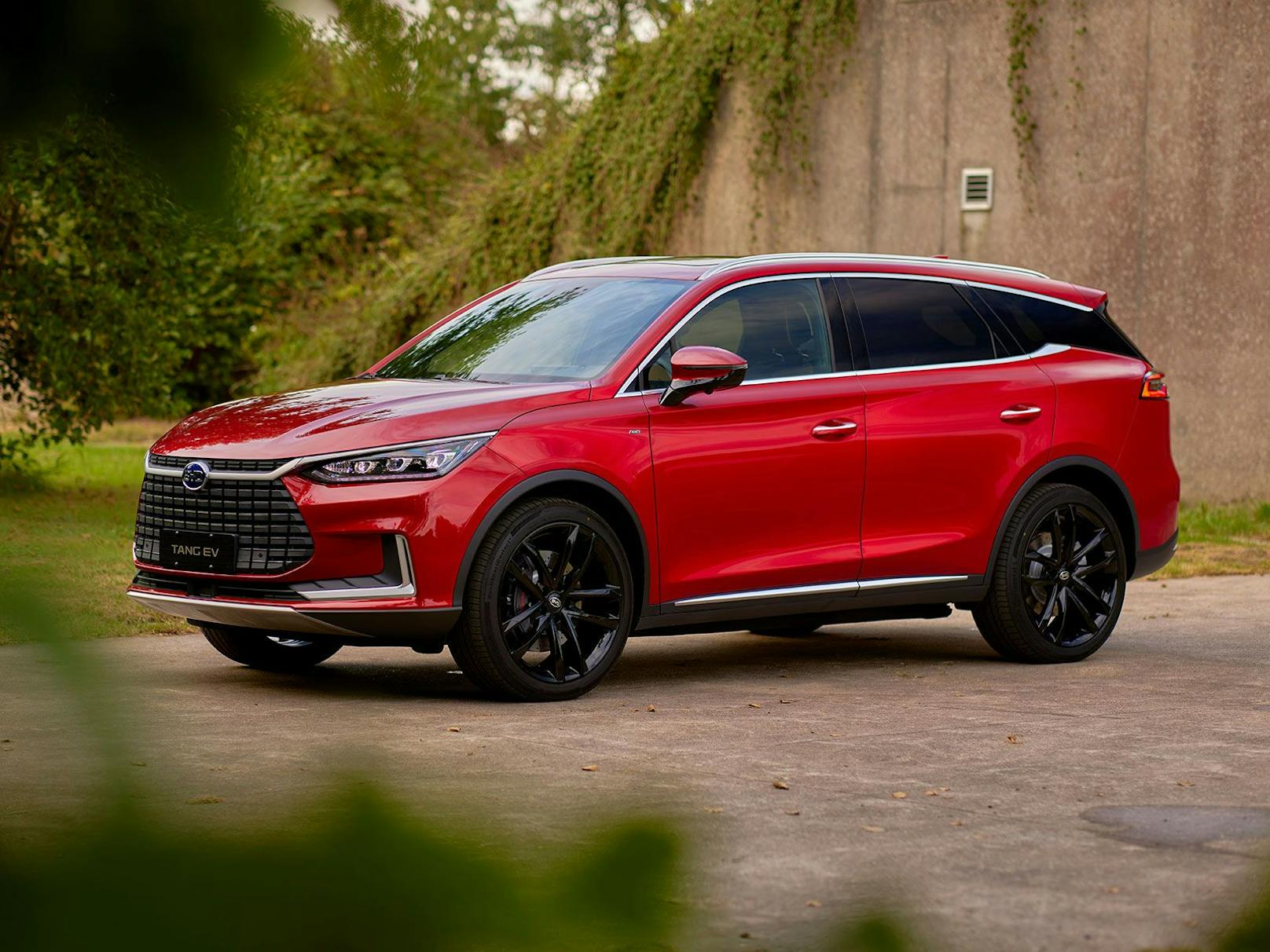 Der große Elektro-SUV bietet Platz für bis zu sieben Personen