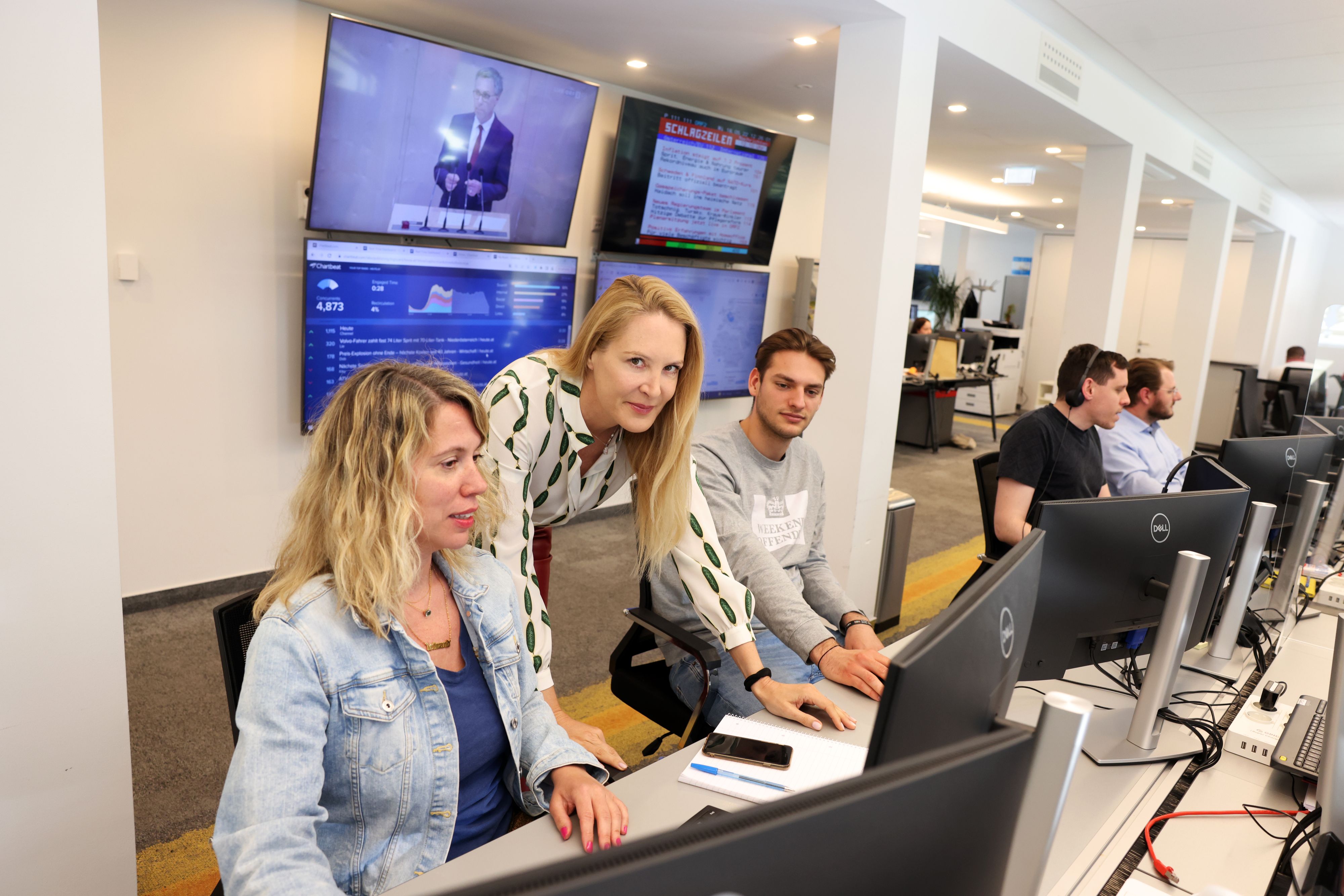 Herausgeberin Eva Dichand mit dem <em>