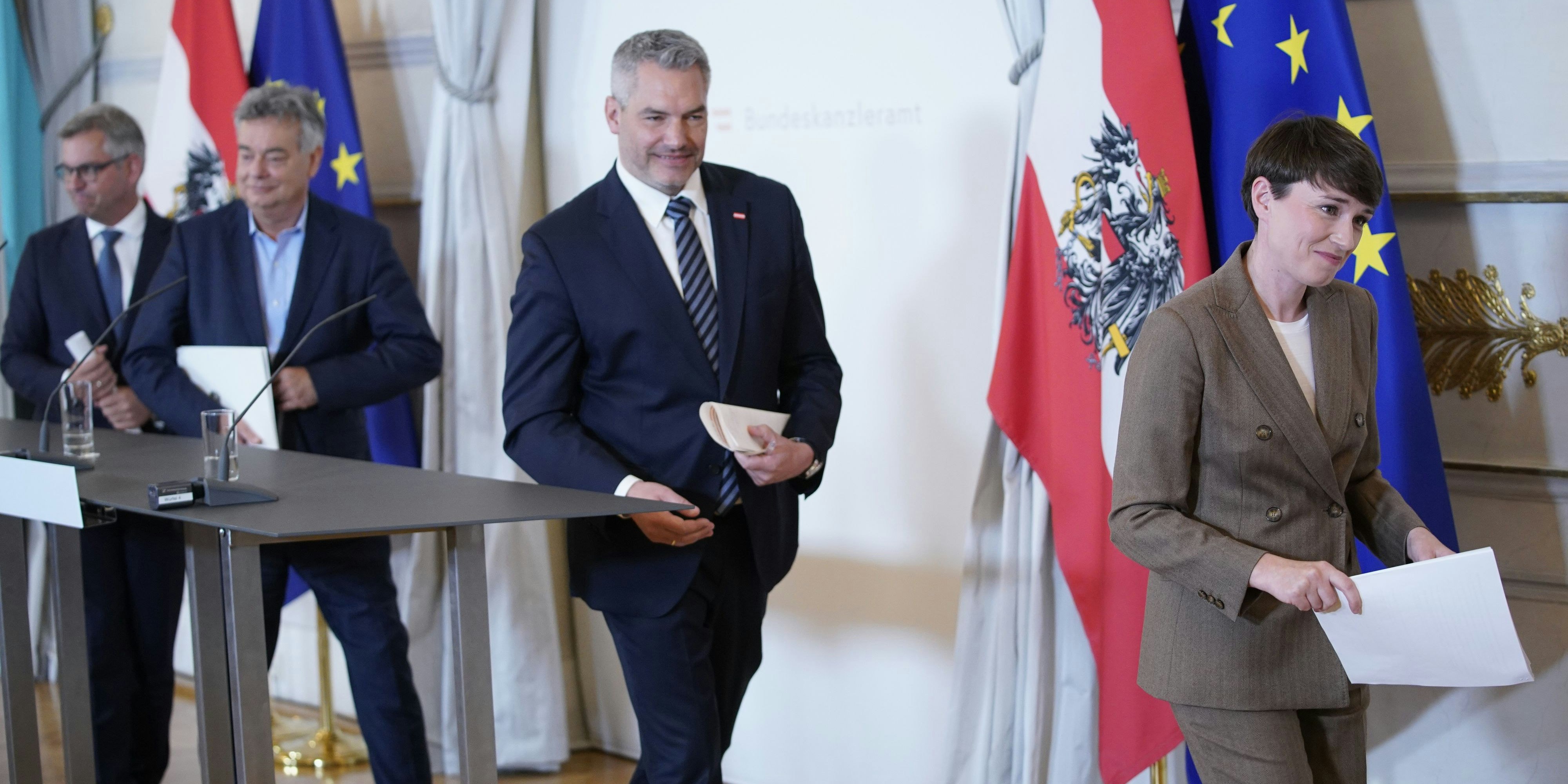 Präsentierten Maßnahmen: Maurer, Nehammer, Kogler und Brunner