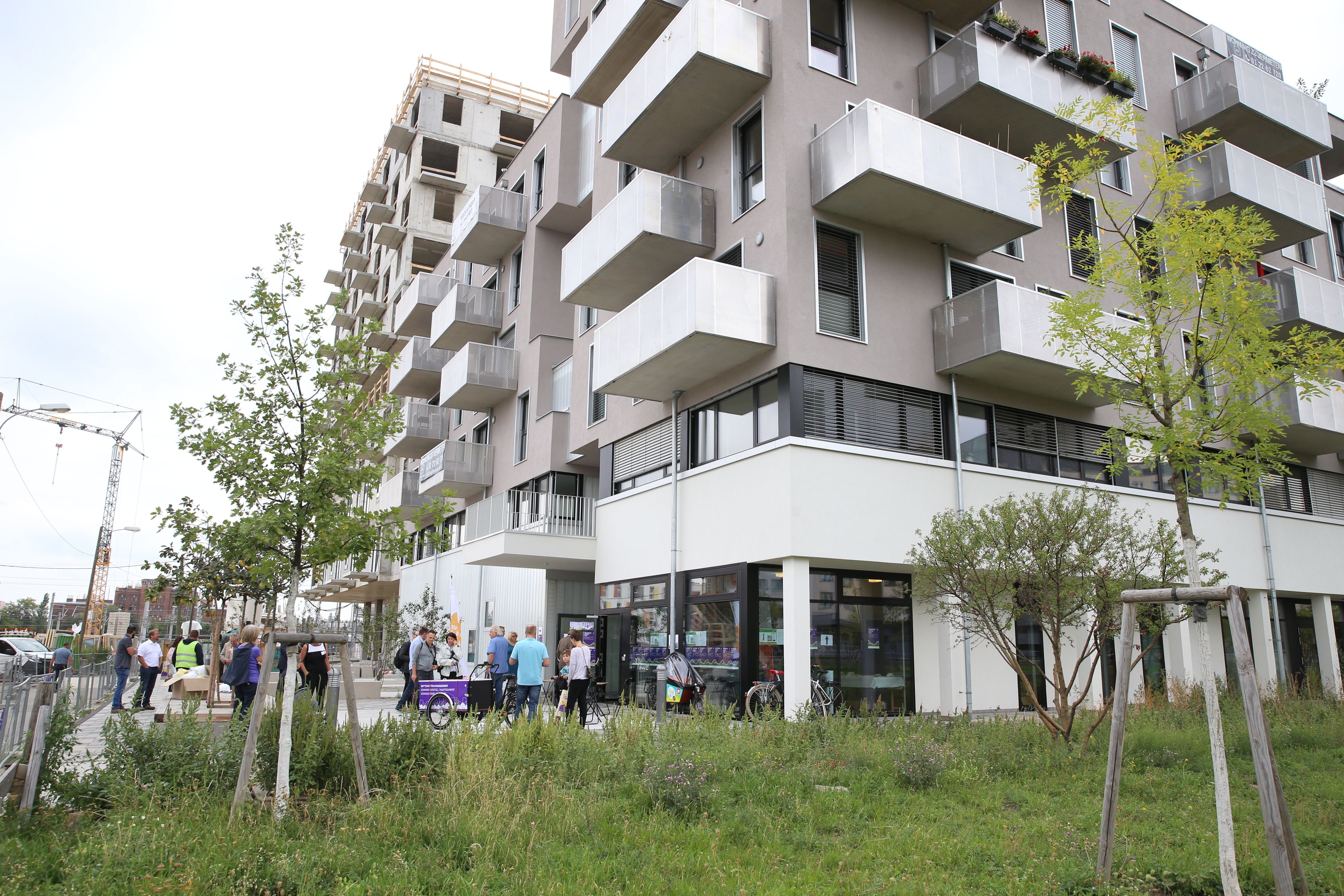 Die Arbeiterkammer Wien fordert Qualitätskriterien bei privatem Wohnbau. Neue Wohnungen wären für Familien kaum leistbar und auch nicht praktisch.