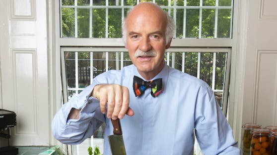 Der Schweizer Starkoch Anton Mosimann verwöhnt seit 40 Jahren kulinarisch das britische Königshaus.