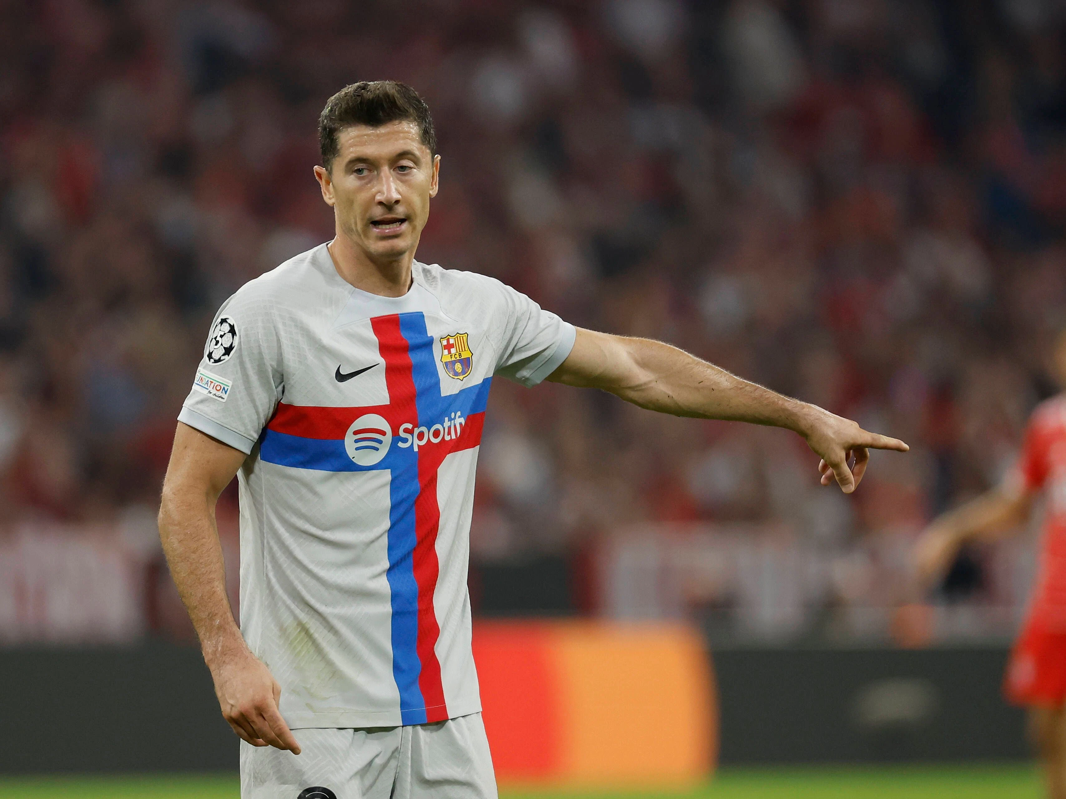 Robert Lewandowski und Co. werden in der kommenden Saison in strahlendem Weiß auflaufen. 