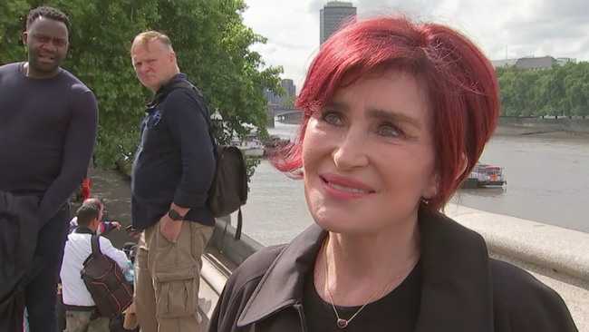 Sharon Osbourne ist die Frau von Black Sabbath Sänger Ozzy.