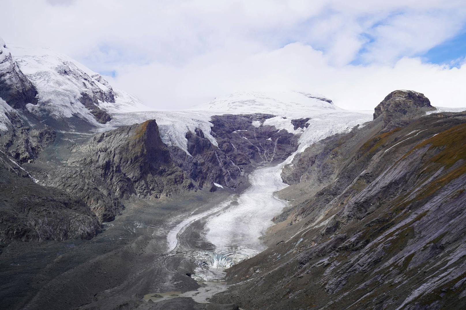 Neuer Bericht warnt vor Folgen des Gletscherschwunds