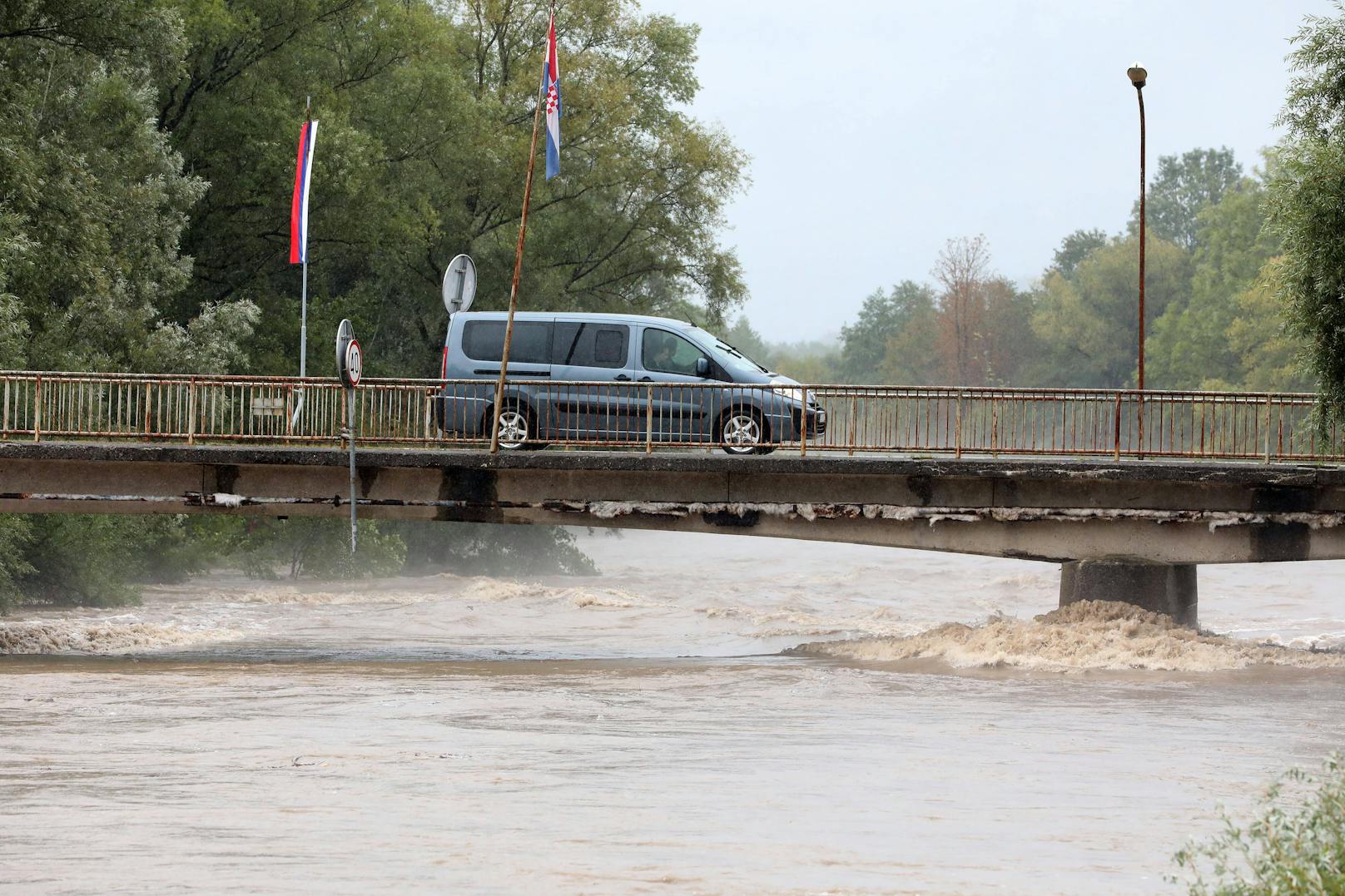 Hochwasser trifft Zagreb – Pop-Festival wird evakuiert