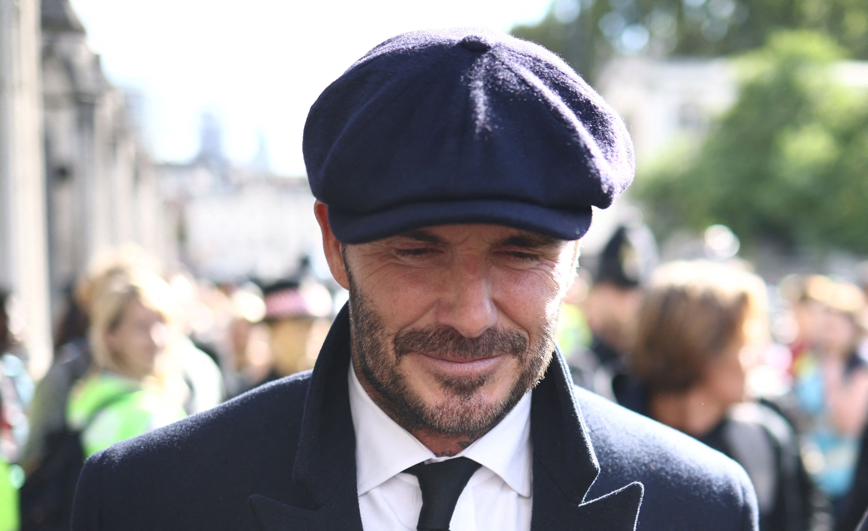 Beckham steht zwölf Stunden an, um Sarg der Queen zu sehen