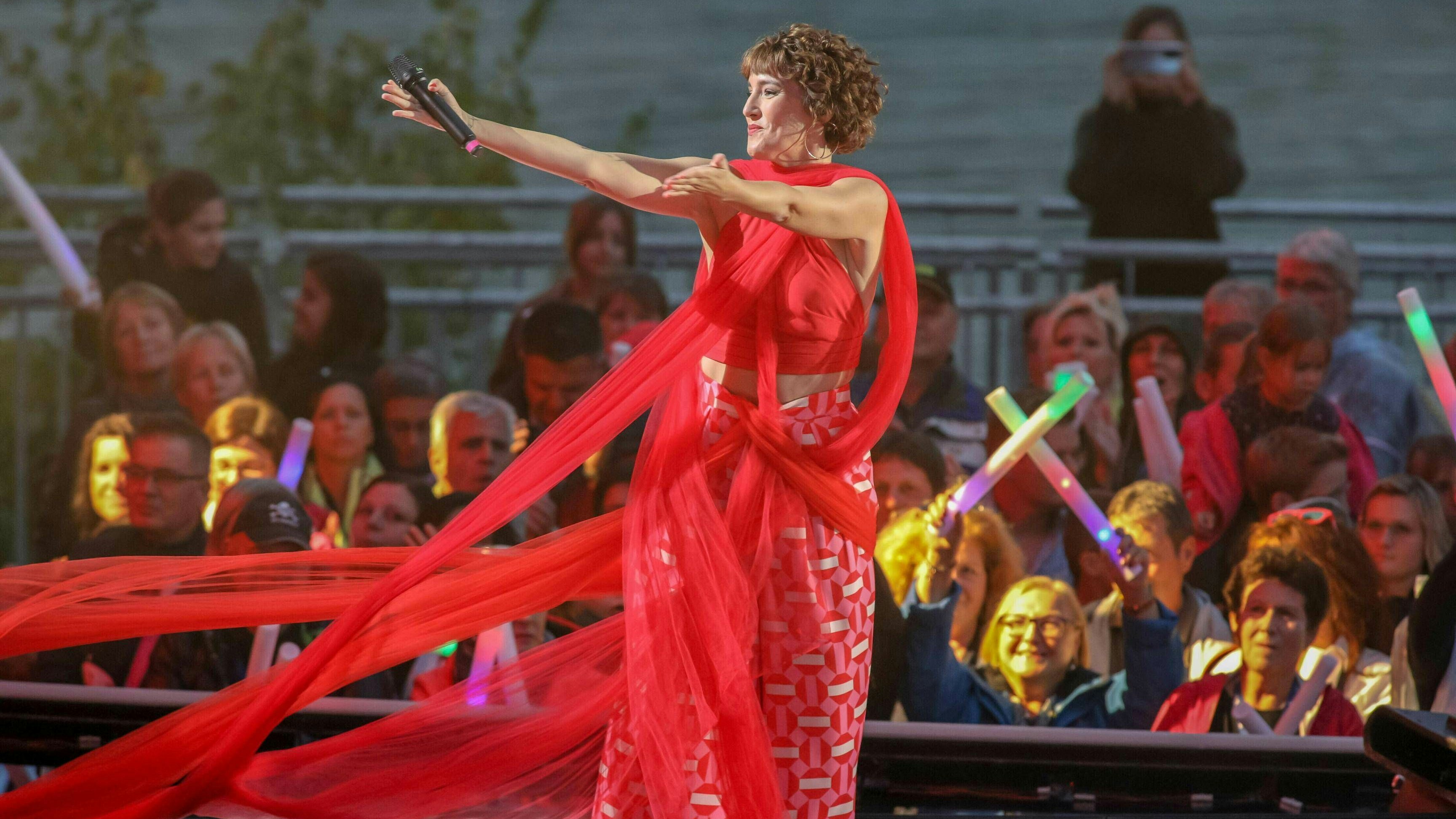  Ina Regen auf der Bühne