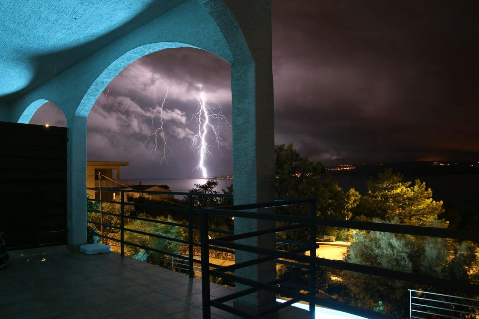 Atemberaubende Unwetter-Fotos aus Crikvenica.