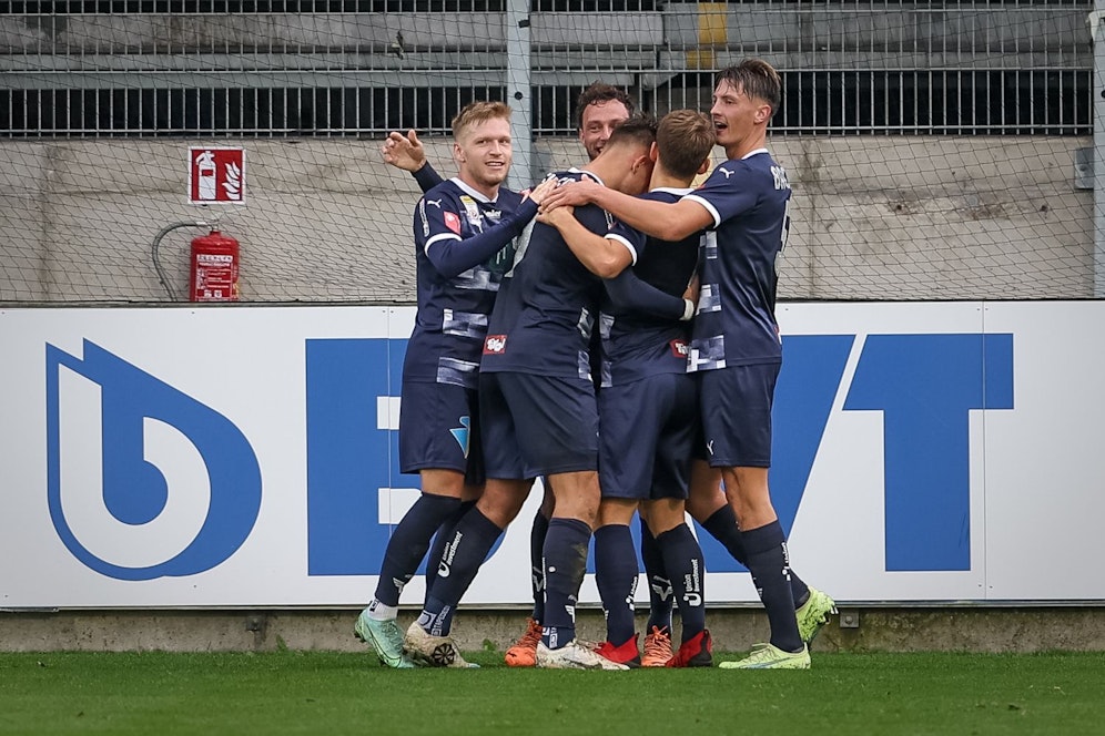 Die WSG Tirol führt den LASK Vor. 