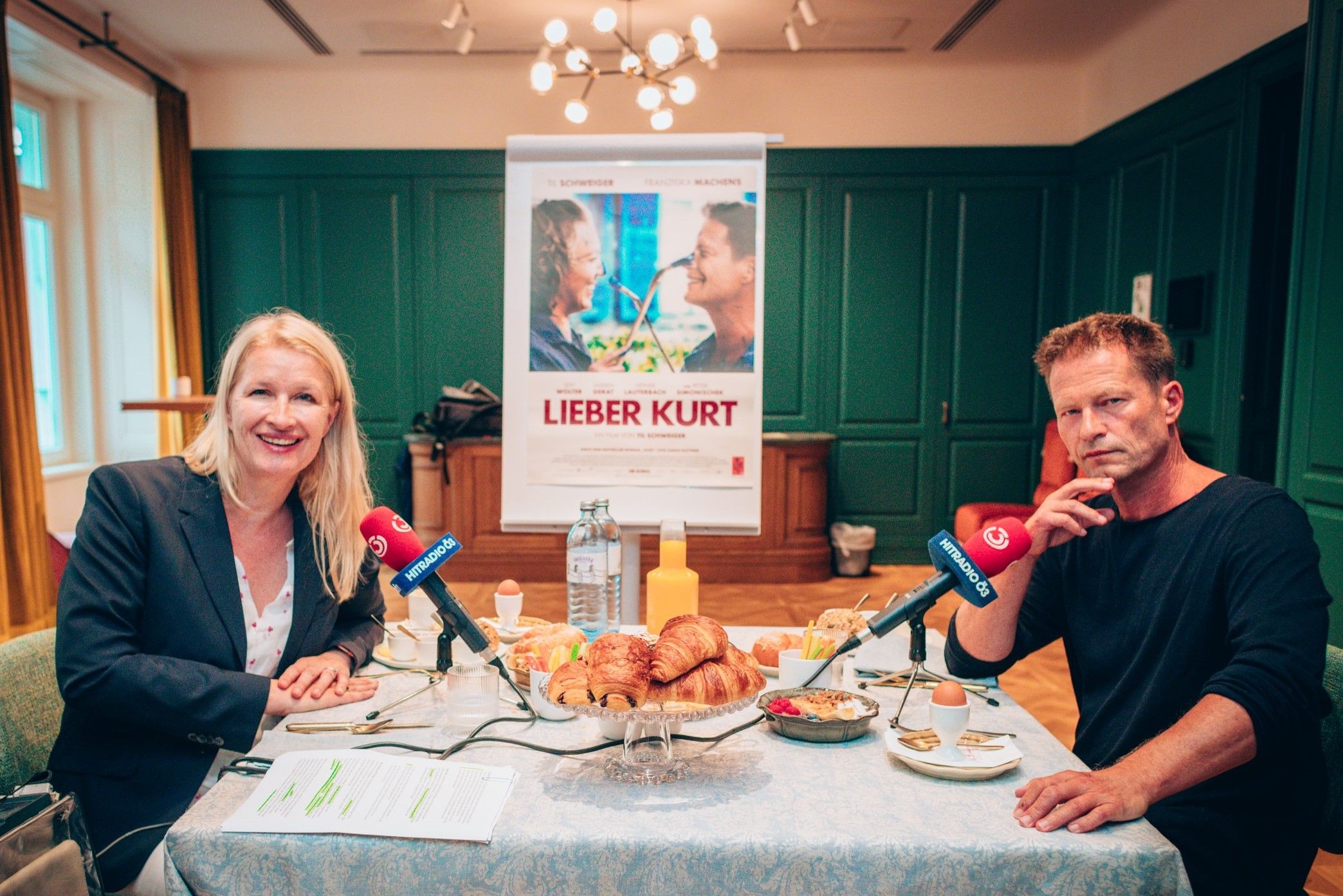 Til Schweiger im Gespräch mit Claudia Stöckl.