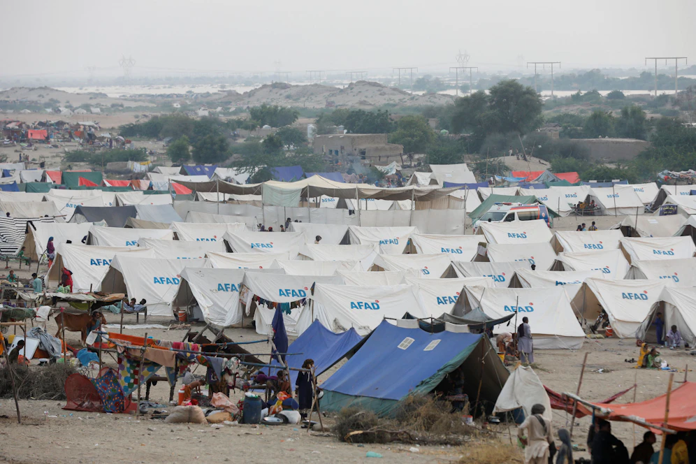 Bei den heftigen Überschwemmungen sind in Pakistan weit mehr als 1.000 Menschen ums Leben gekommen.