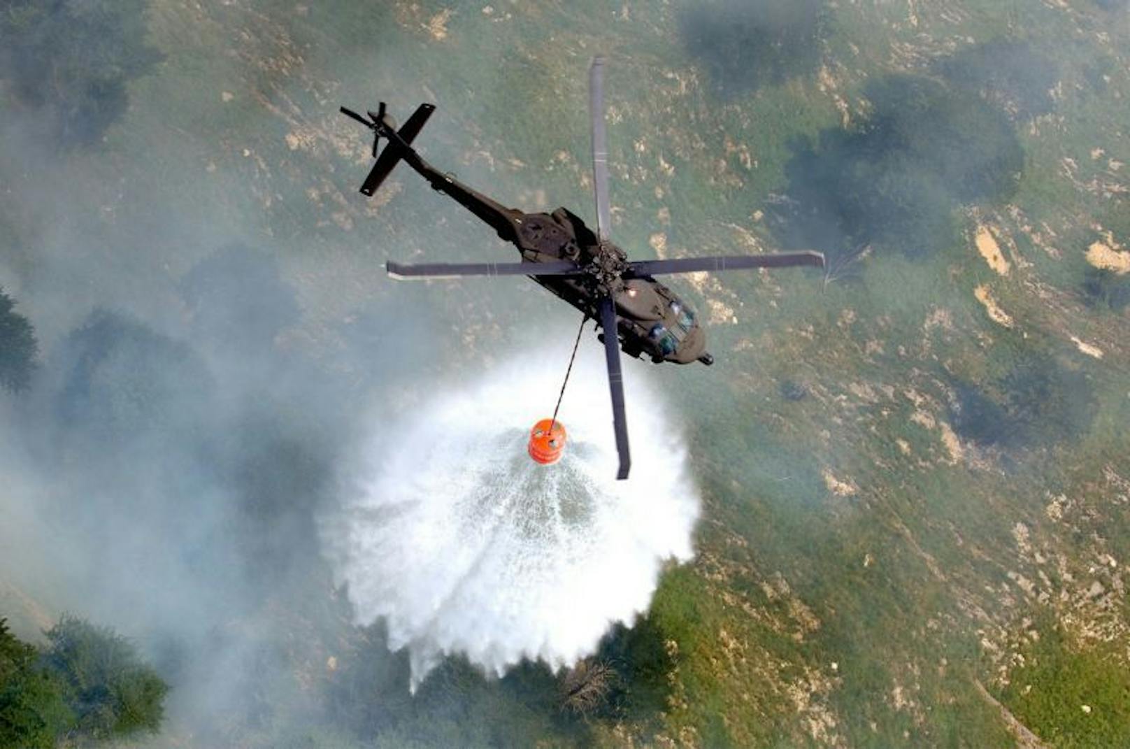 Der S-70 "Black Hawk", hergestellt von Sikorsky Aircraft, ist wohl der bekannteste und auch größte Hubschrauber des Bundesheeres.