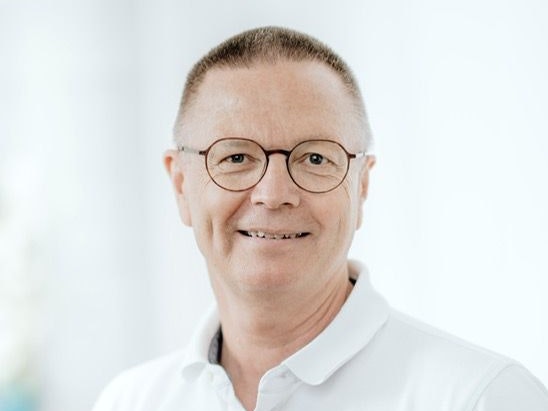 Dr. Martin Pinsger ist vor Ort.