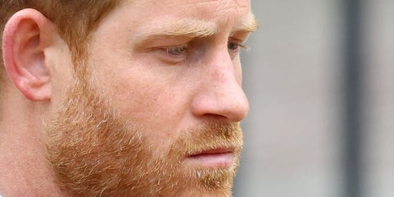 Wird Prinz Harrys Netflix-Doku ihn den Titel kosten? 