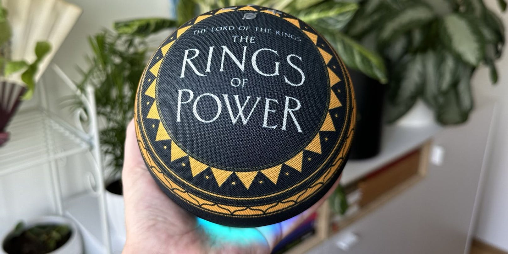 So gut steht Amazons Echo das "Herr der Ringe"-Design