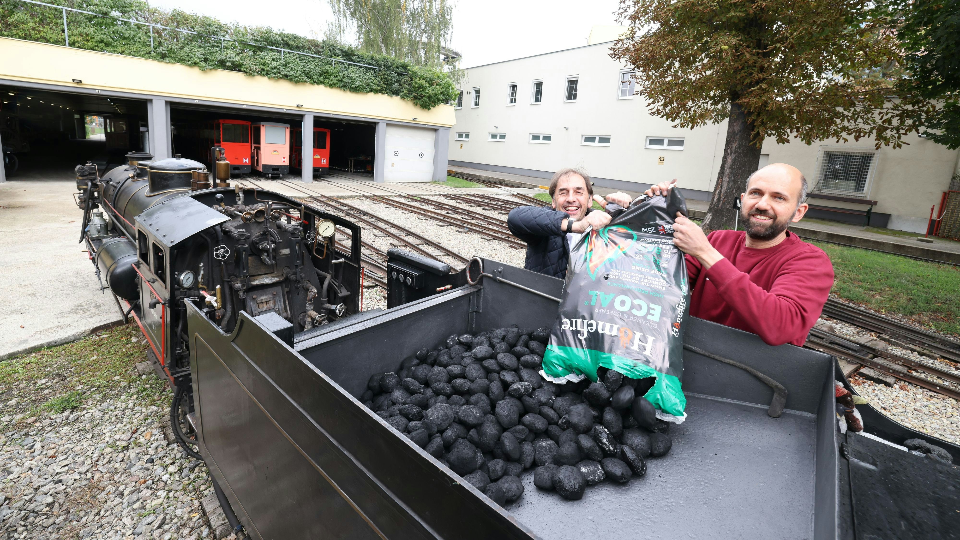 Liliputbahn bekam nun neuen Brennstoff. 