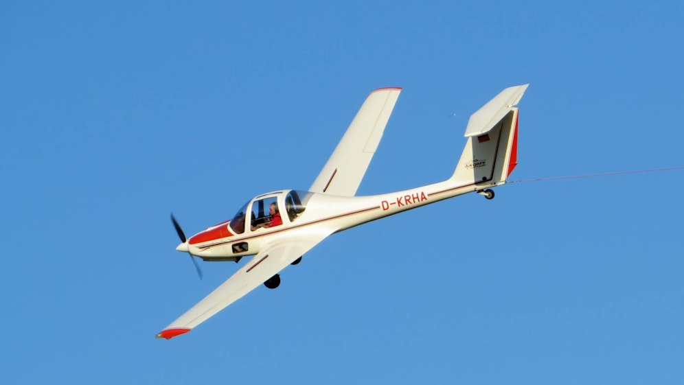 Im Rahmen des Flugplatzfestes Spitzerberg gibt es Mitfluggelegenheiten mit Flugzeugen, Hubschraubern und Antonov II.