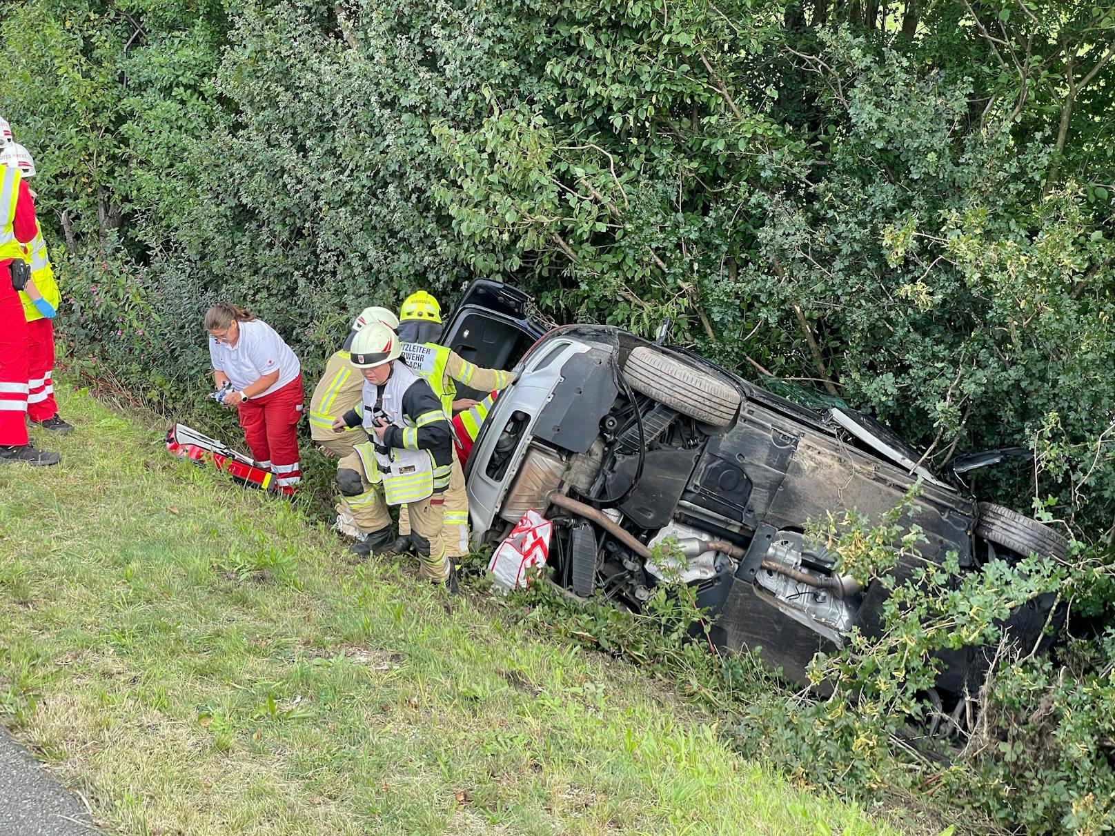 Am 19. September 2022 kam es auf der A12 Inntalautobahn bei Radfeld, Tirol, zu einem tödlichen Verkehrsunfall. Die Bilder der Unfallstelle.