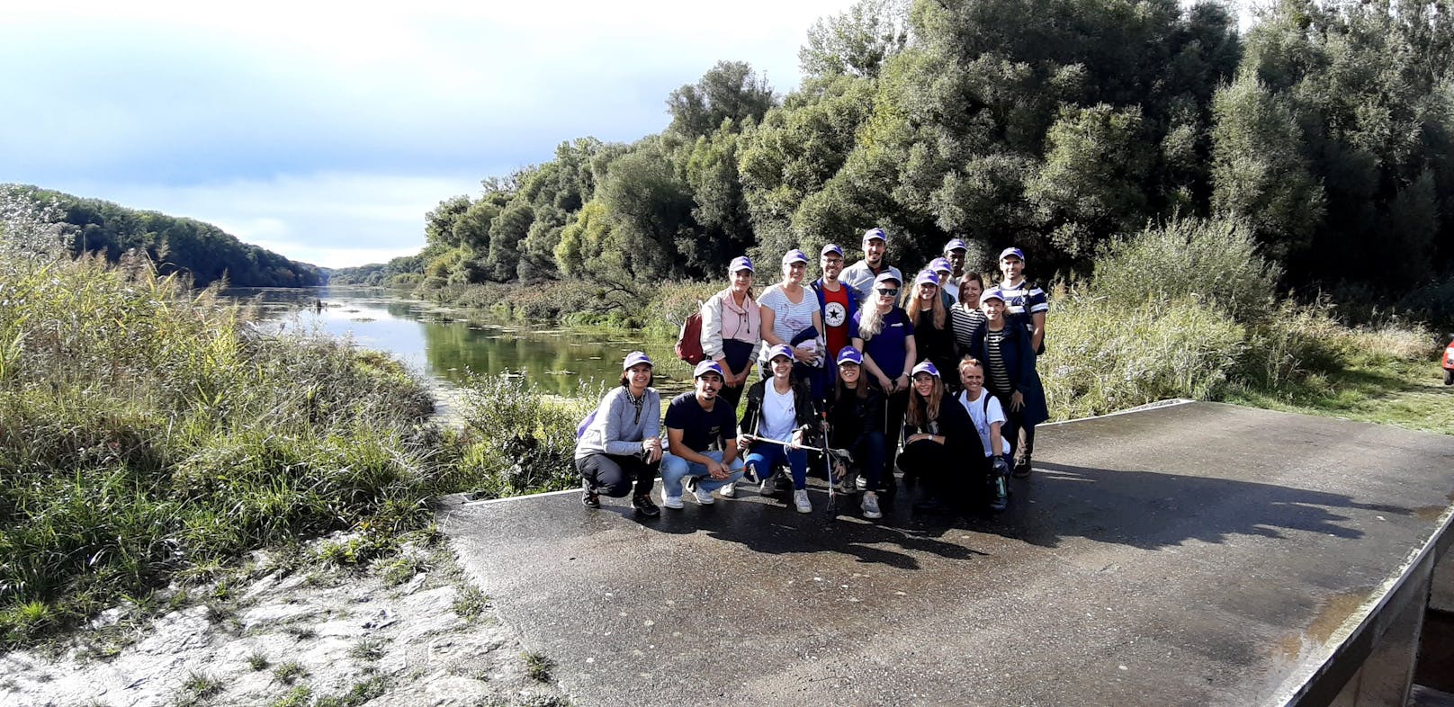 Das engagierte Team von Mondelez Österreich im Nationalpark Donau-Auen.