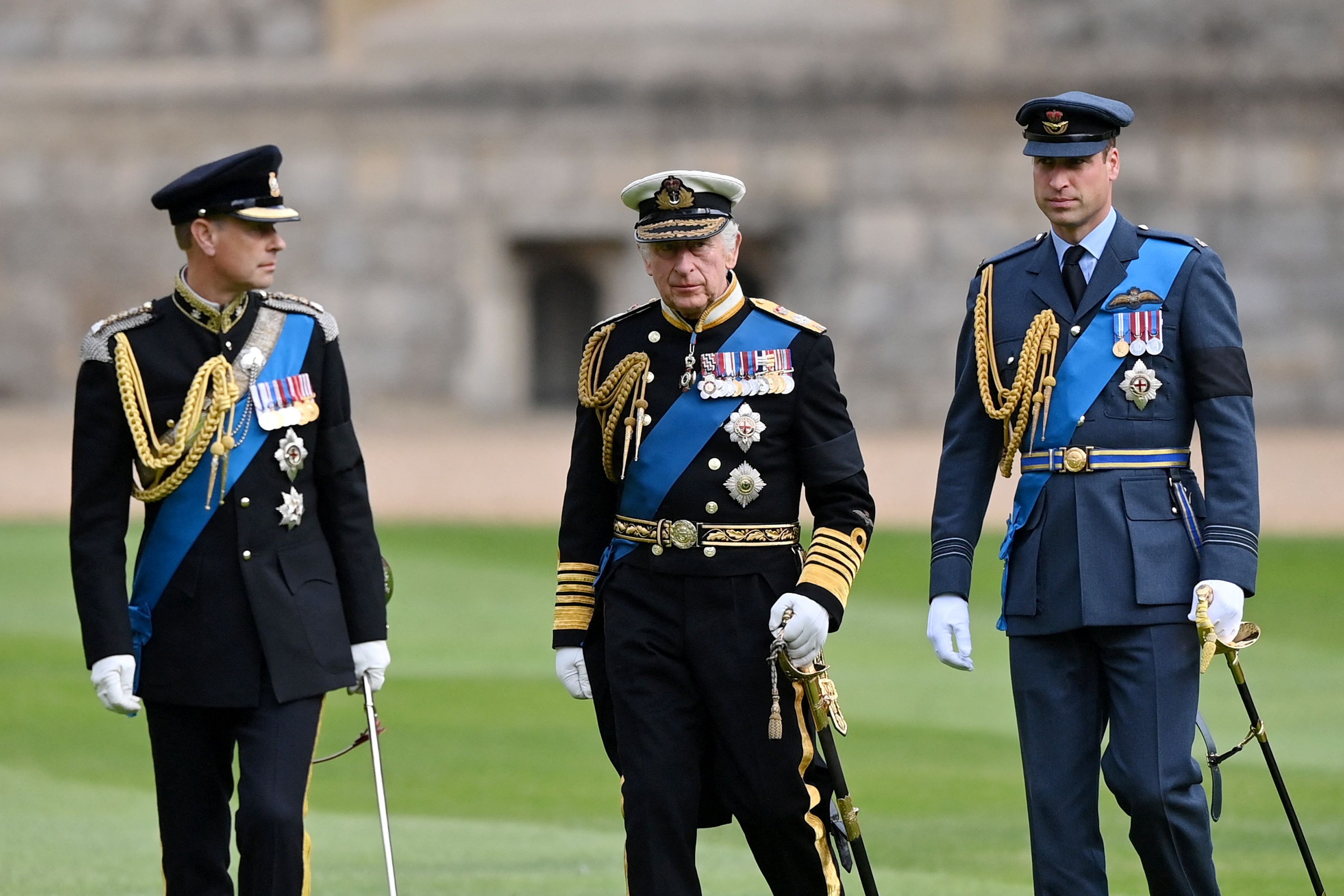 Prinz Edward, King Charles III und Prinz William