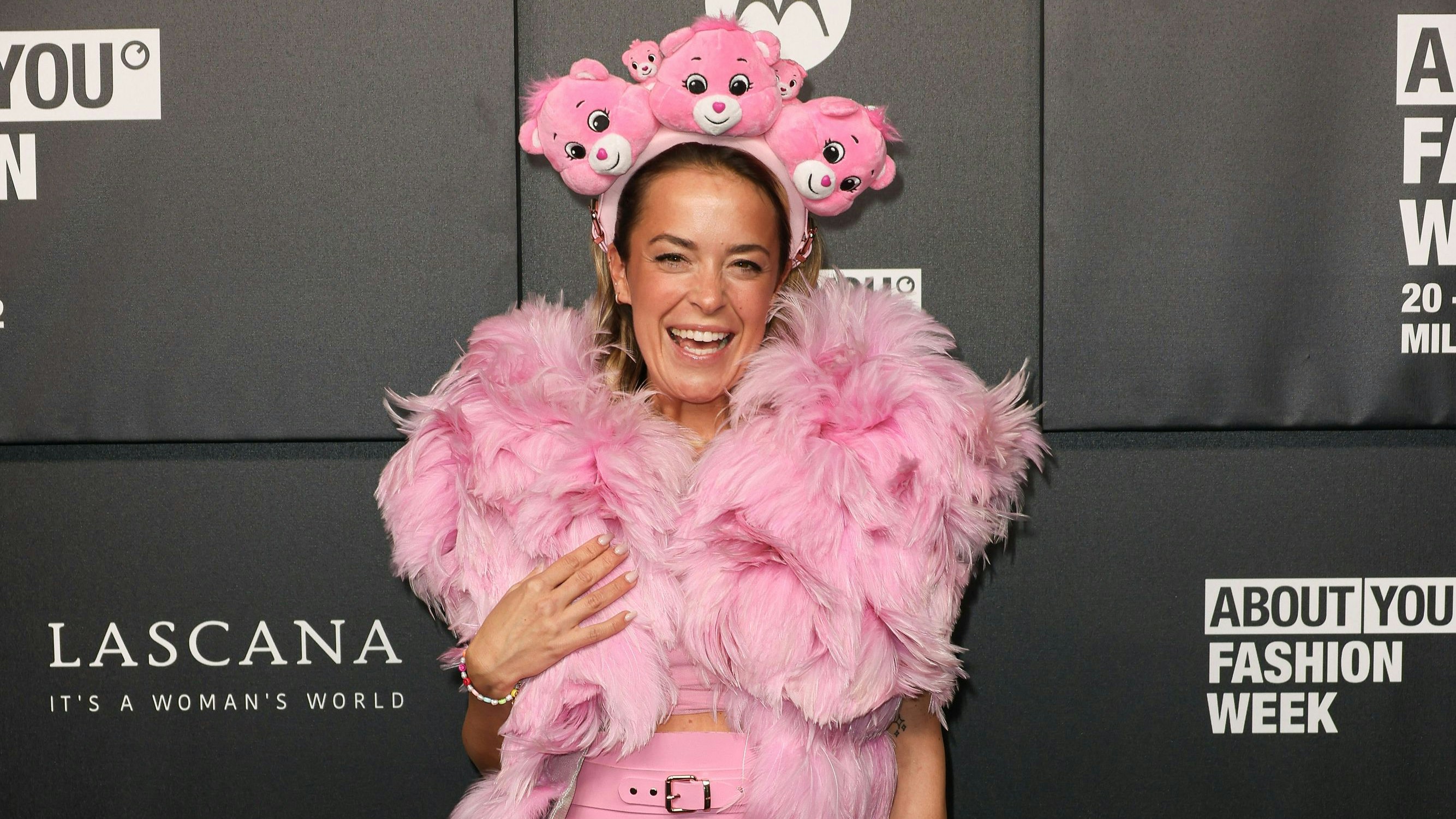 Marina Hoermanseder ist eine Wiener Designerin.