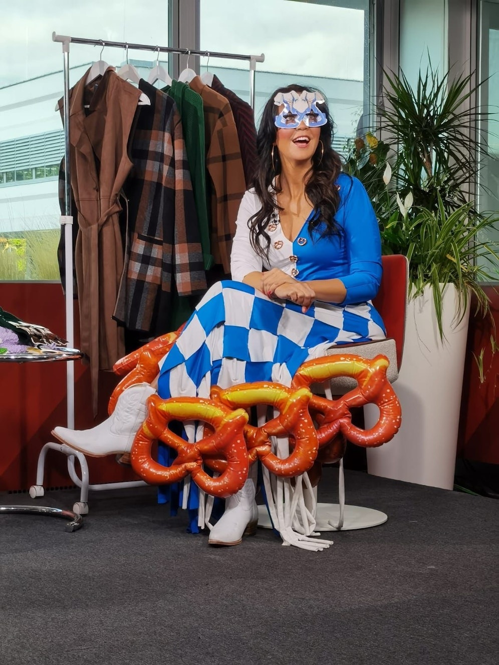 Martina Reuter überraschte einmal mehr mit ihrem Look 