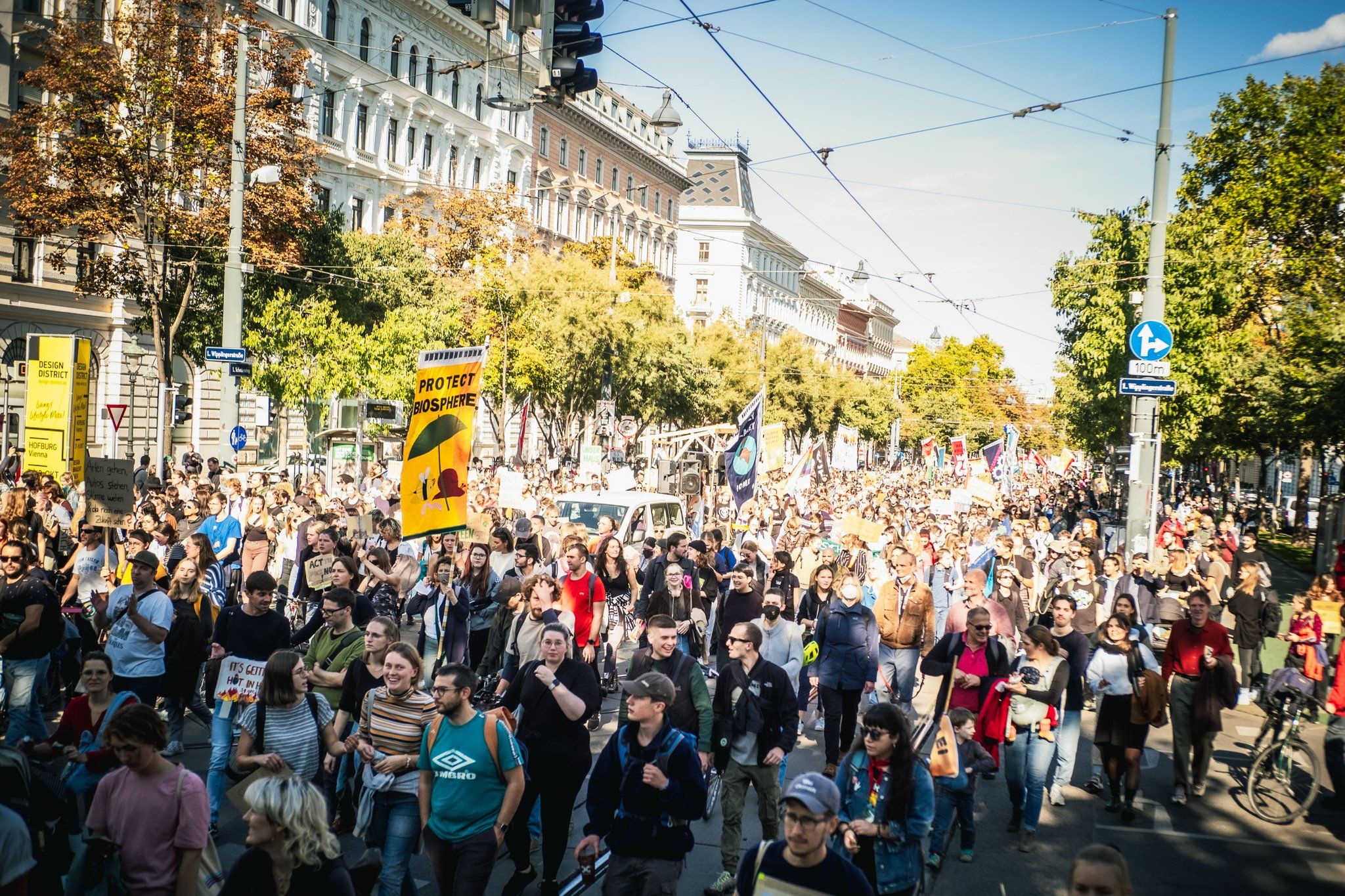 Laut der Veranstaltern sollen 12.000 Menschen demonstriert haben.