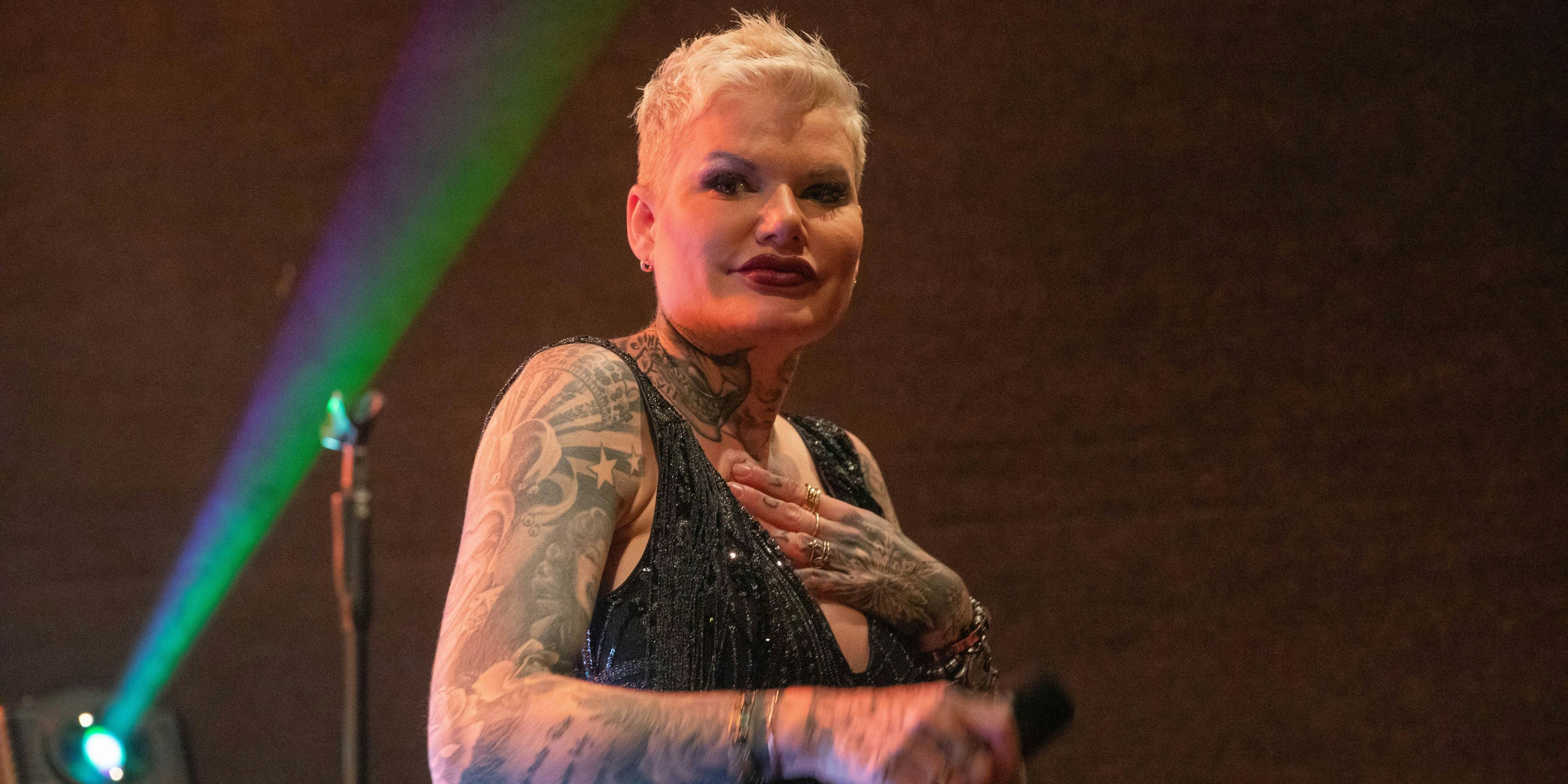 Melanie Müller ist bekannt als Ballermann-Sängerin. 