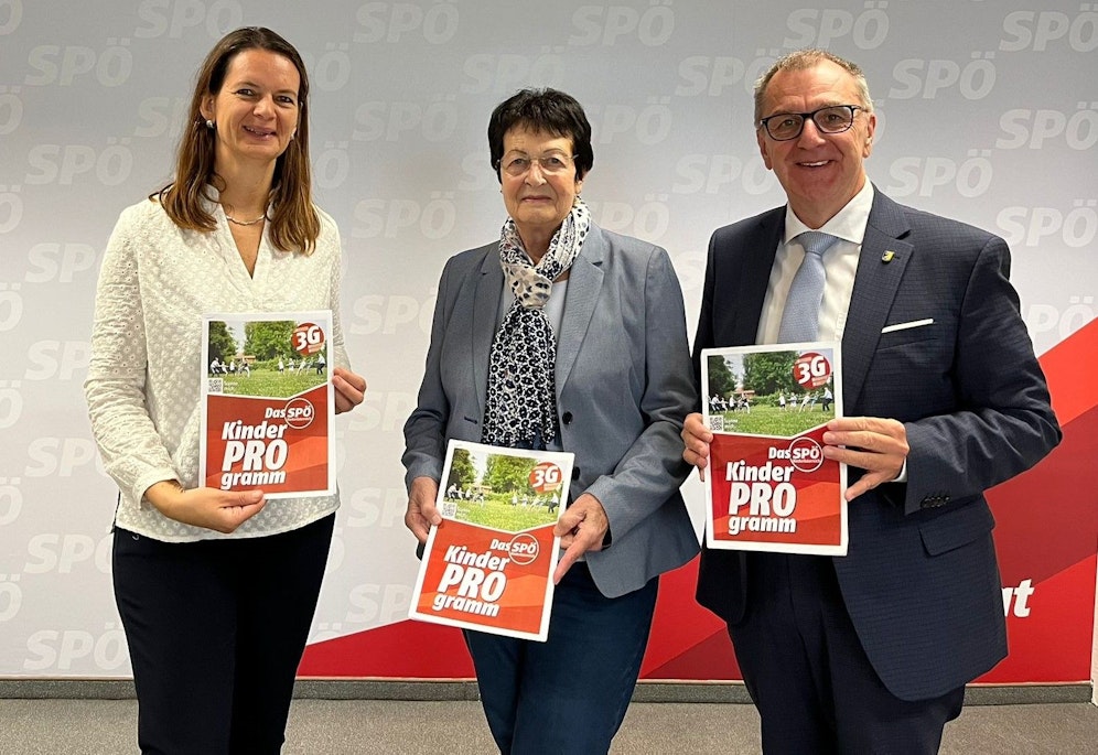 Bei der PK der SPNÖ: LAbg. Bürgermeisterin Kerstin Suchan-Mayr, Traude Votruba und Präsident des NÖ GVV Bürgermeister Rupert Dworak.