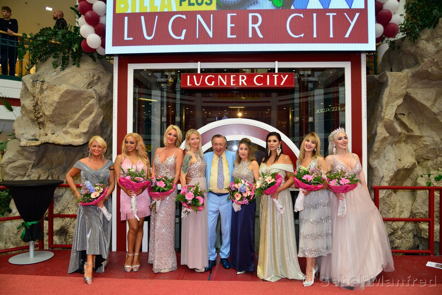 Käfer, Kolibri, Zebra, Bienchen, Mörtel, Goldfisch, Bambi, Schmetterling, Wildsau