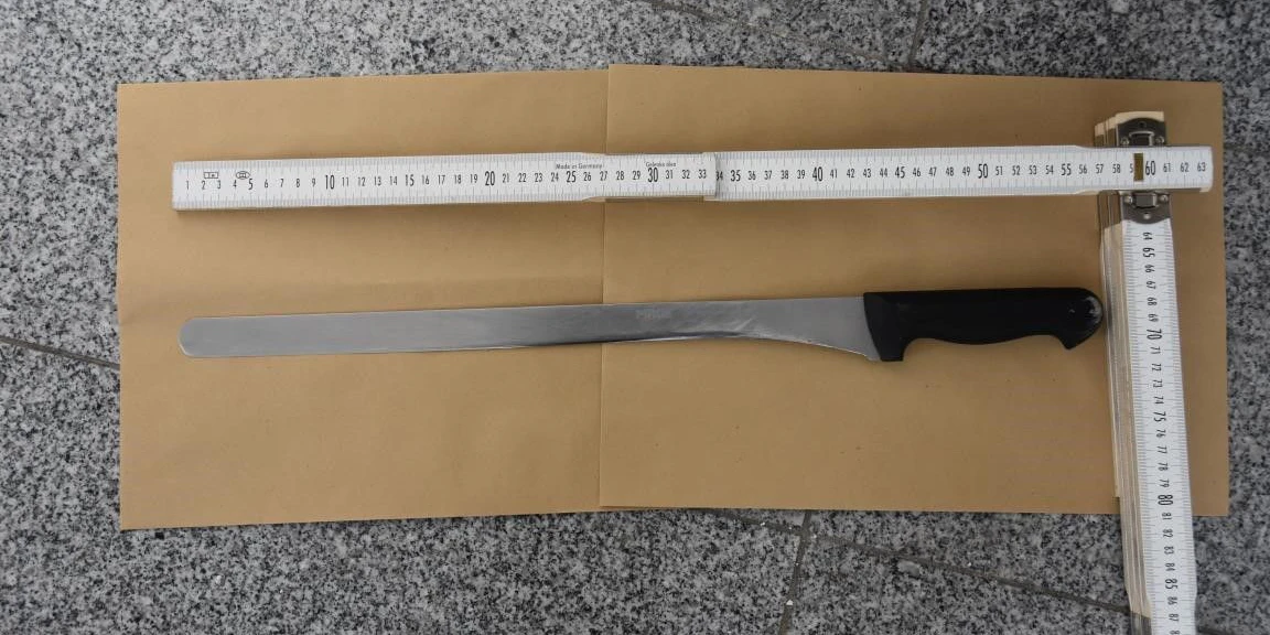 Dieses Messer sollen die Verdächtigen ebenfalls verwendet haben.