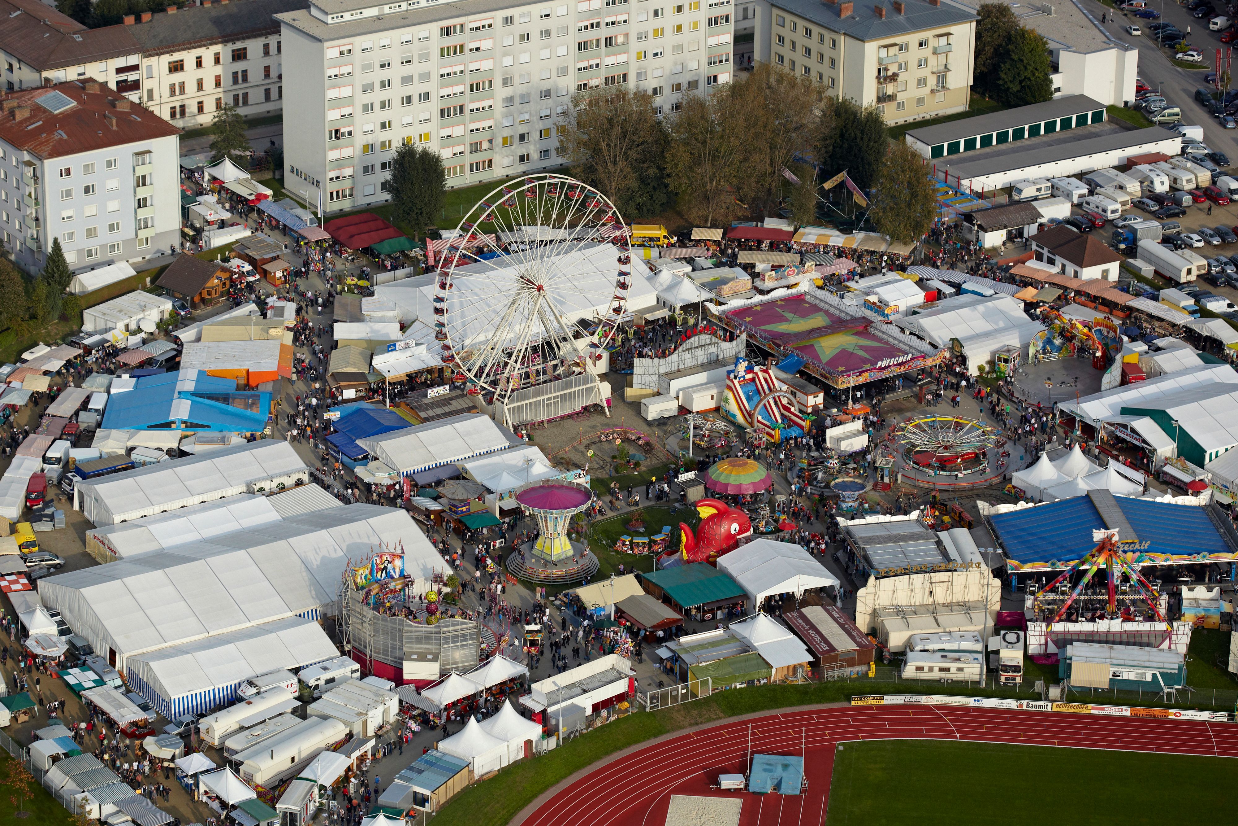 Polizeieinsatz am St. Veiter Wiesenmarkt (Archivfoto).