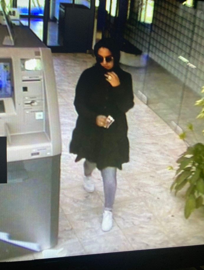 Die Polizei bittet um Hinweise.