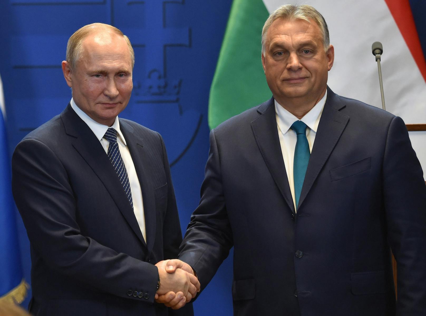 Viktor Orban gilt als Verbündeter des russischen Präsidenten Wladimir Putin. Hier ein Foto beider aus dem Jahr 2019.