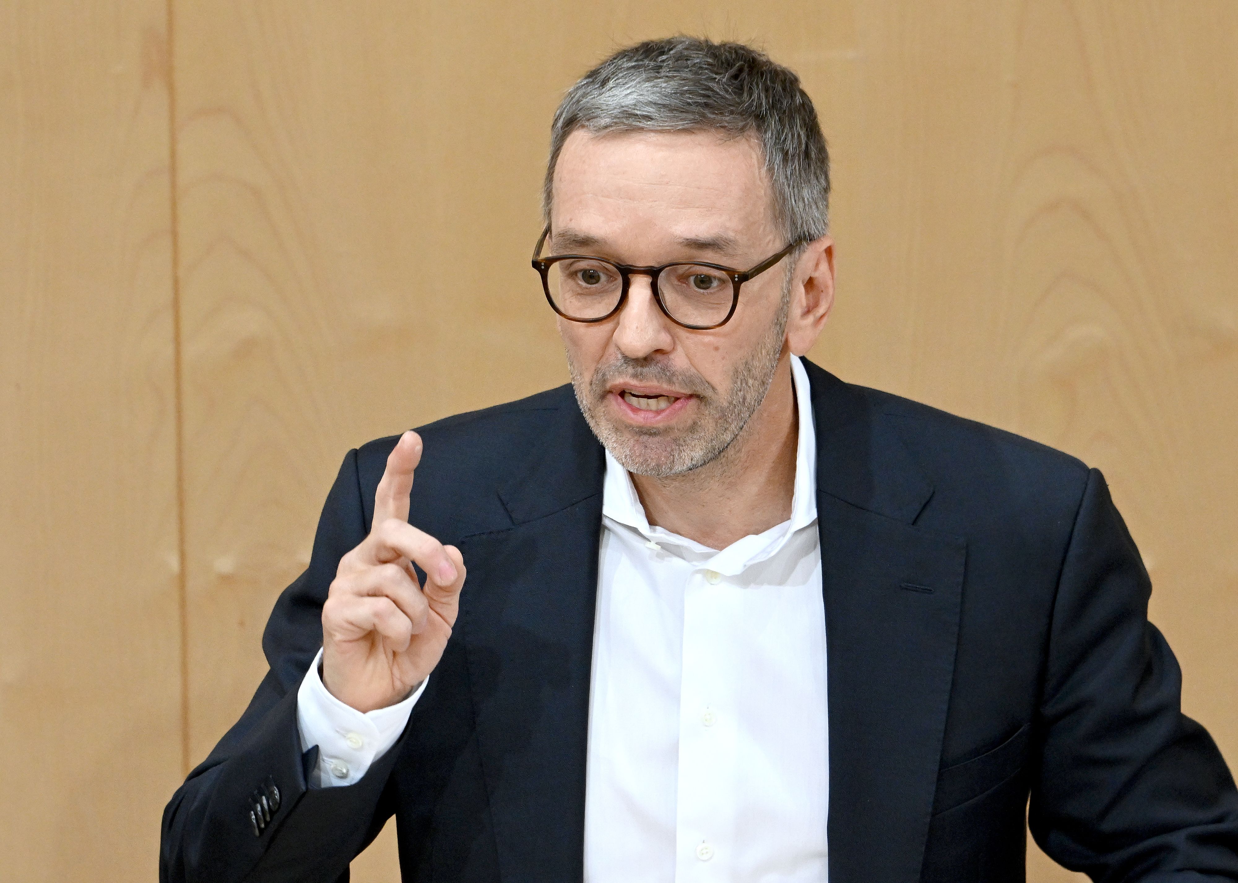 FPÖ-Chef Herbert Kickl tobt.