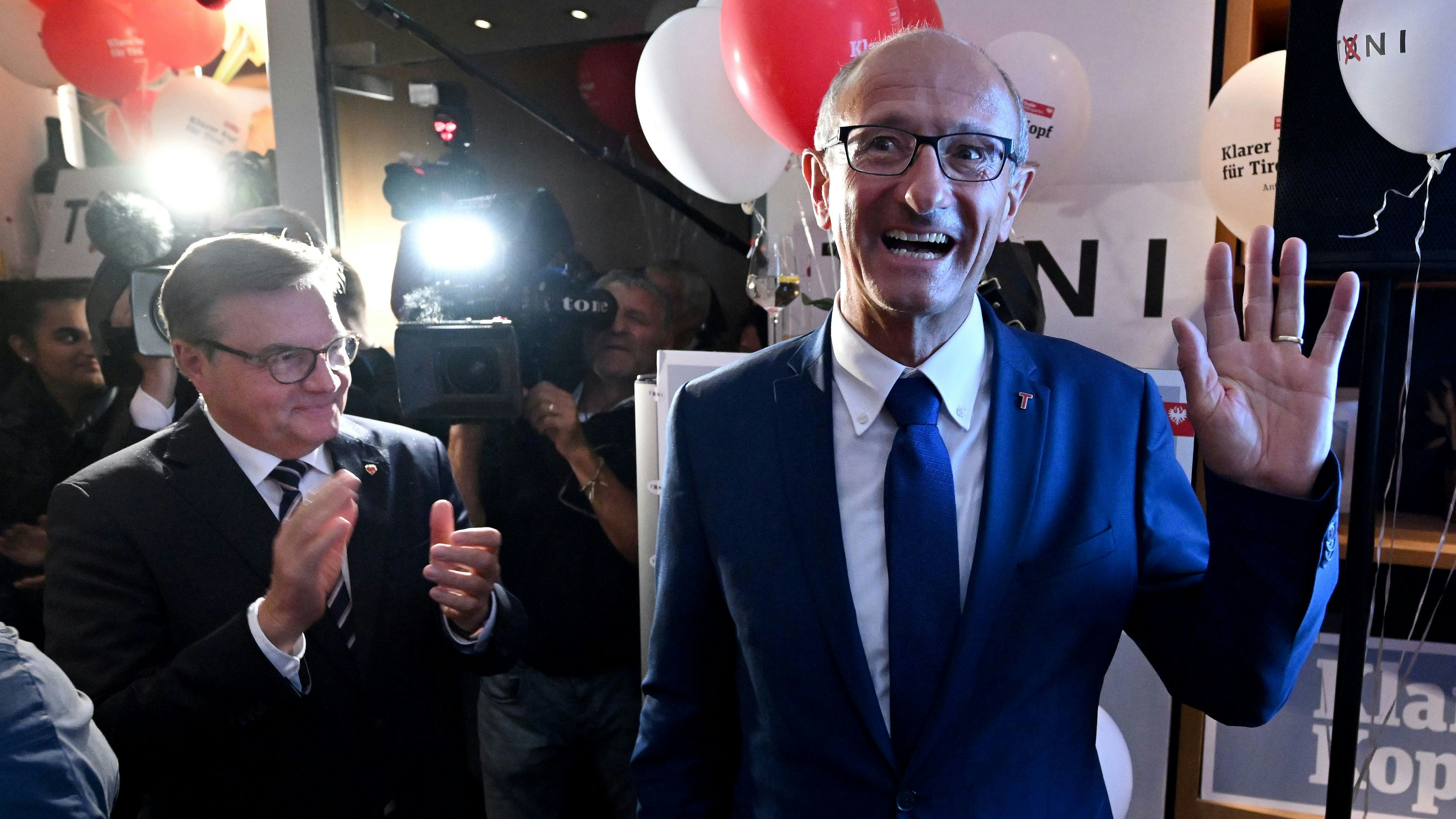 Anton Mattle bleibt mit der ÖVP trotz herben Verlusten an der Spitze.