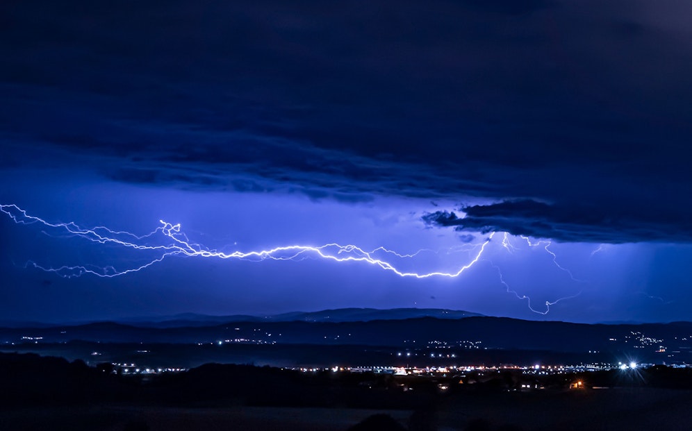 Schwere Gewitter bilden sich in den kommenden Tagen auch in Österreich.
