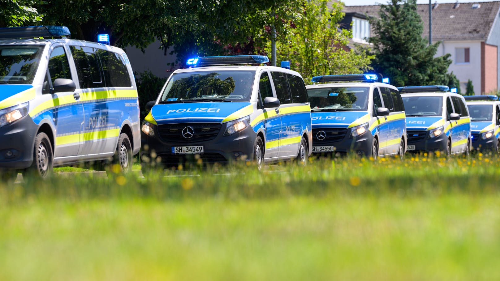 Mann niedergestochen –  Polizei sucht nach Täter