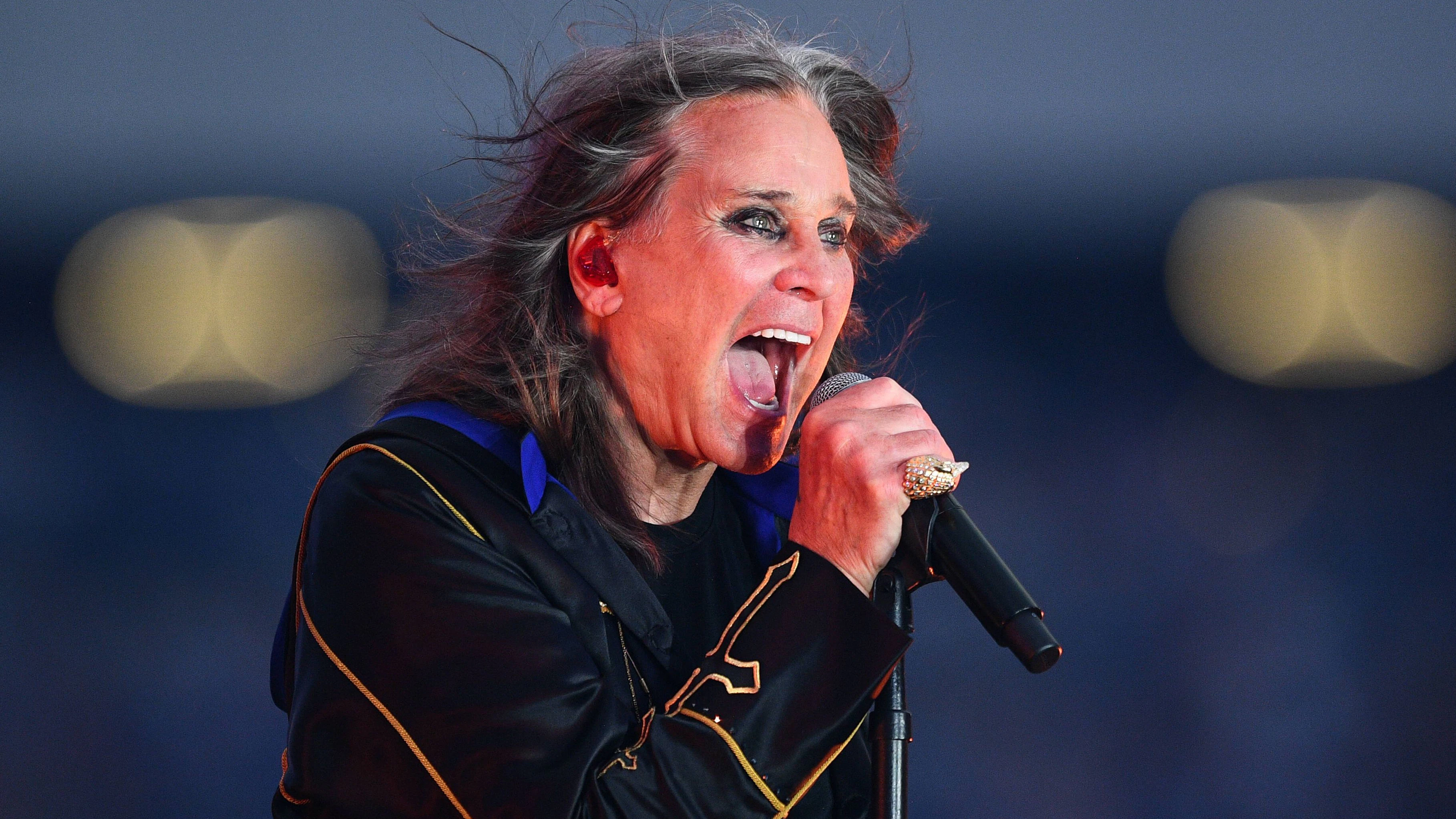 Heute.at - Erster Trailer: So lief Ozzy Osbournes letzter Auftritt