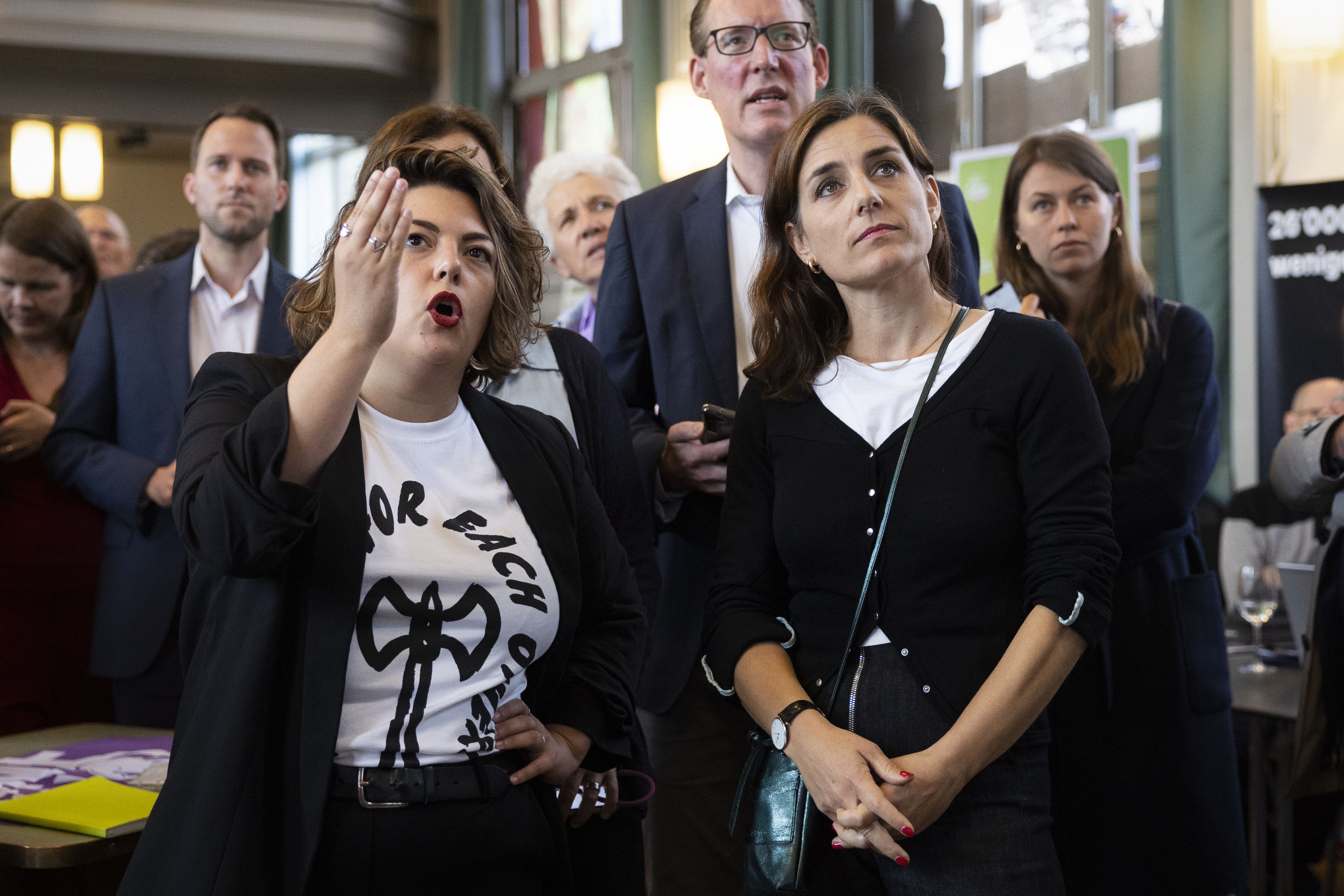 Tamara Funiciello und Flavia Wasserfallen von den Sozialdemokraten waren enttäuscht vom Resultat.