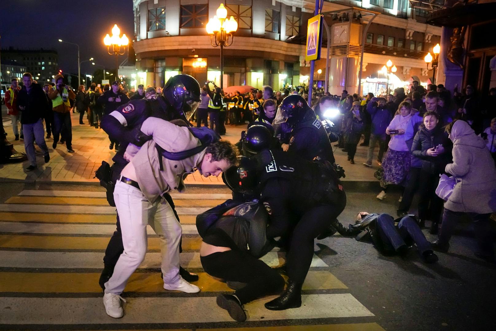 Unruhen in Russland: Tausende protestieren gegen Russlands Krieg in der Ukraine.