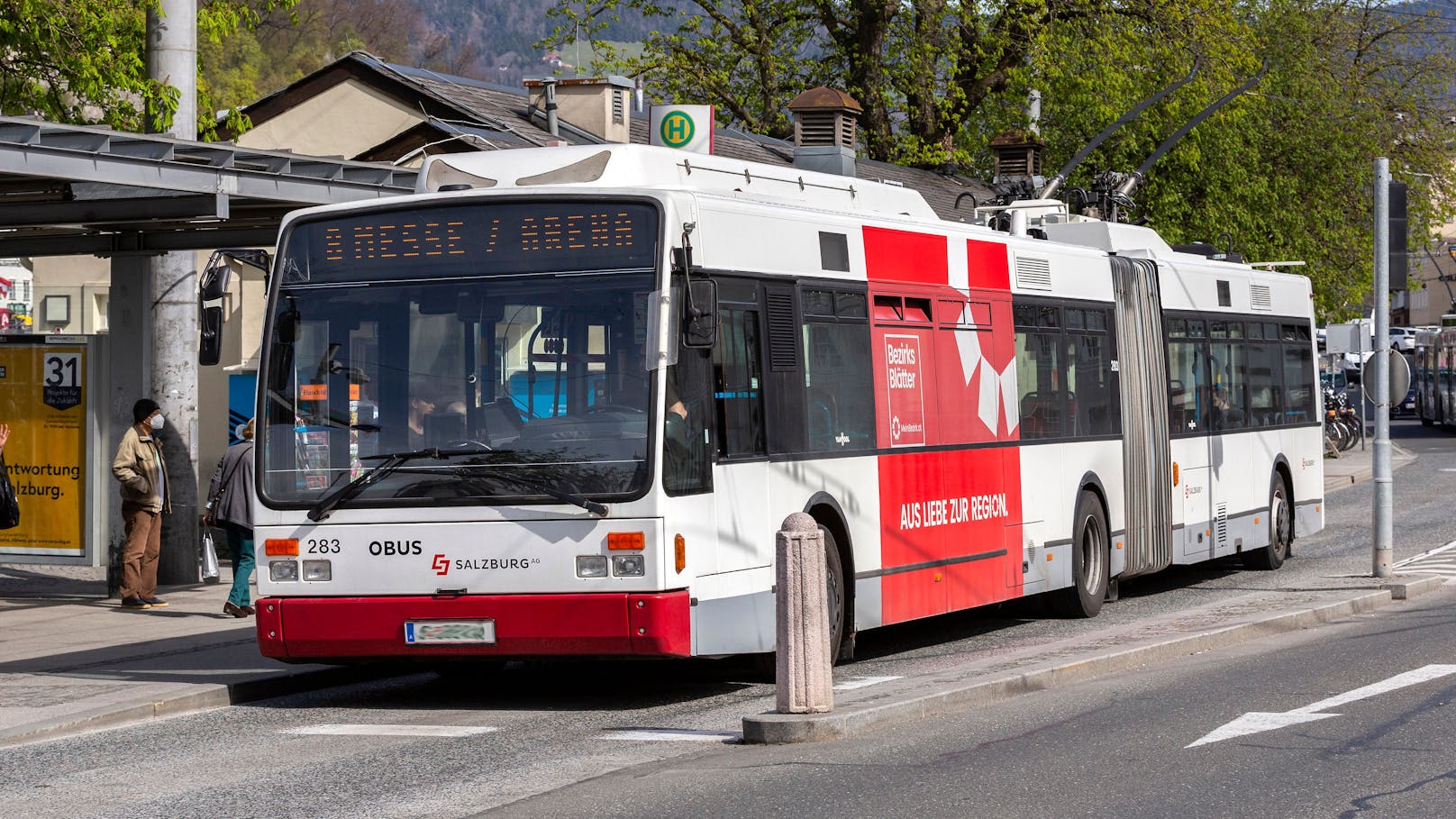 In Salzburg sind bereits mehrere Busfahrer wegen einer Corona-Erkrankung ausgefallen.