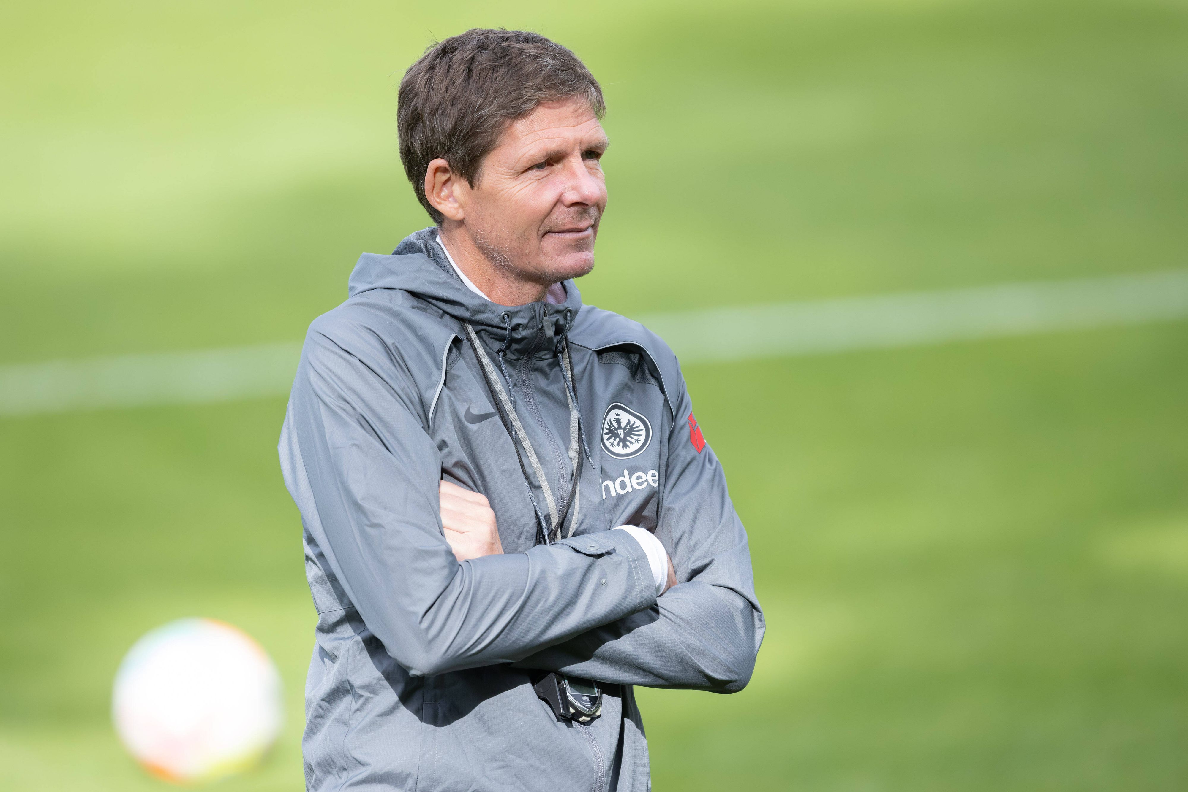 Oliver Glasner sorgt sich um gestresste Spieler. 