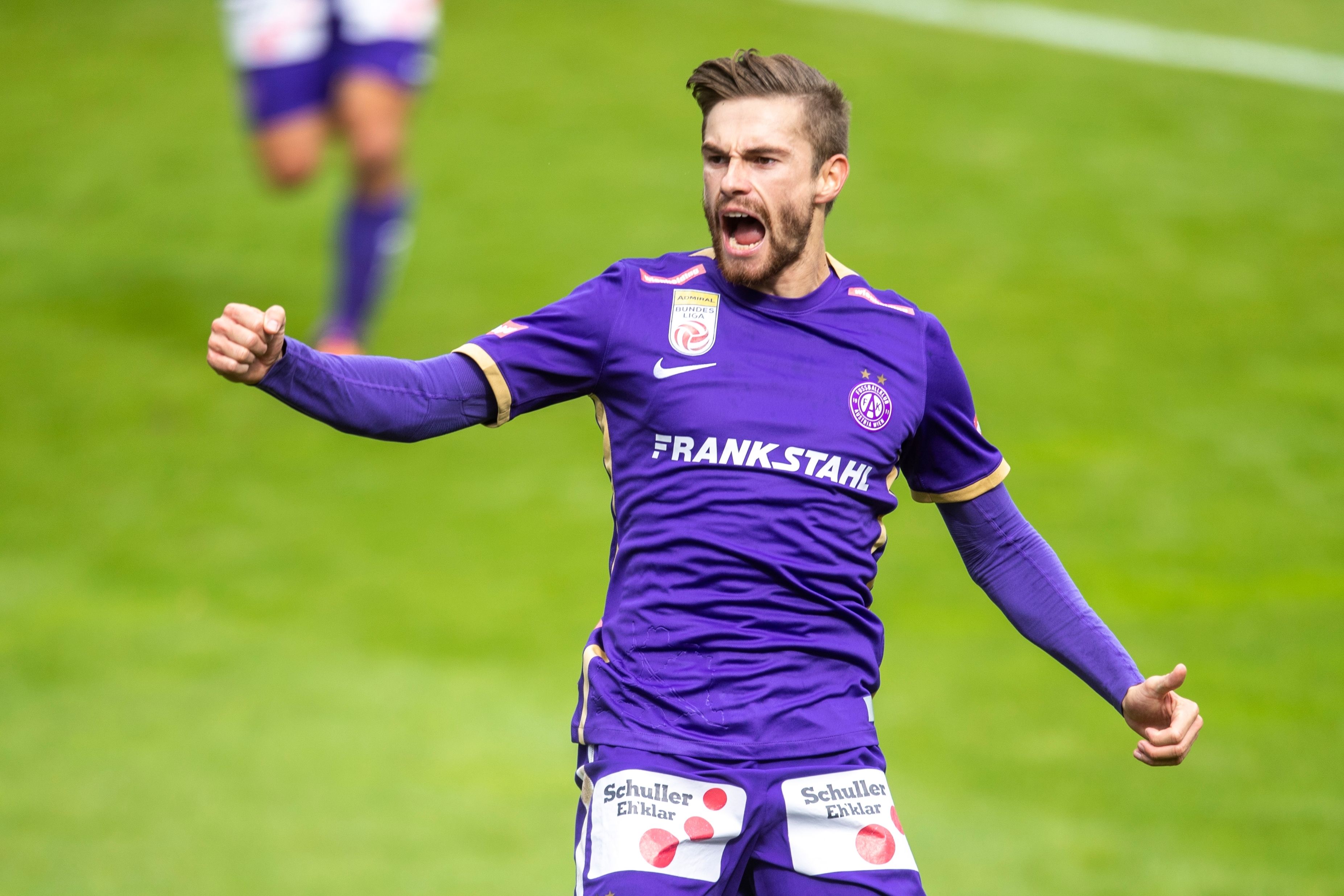 Andreas Gruber in durchaus gewohnter Pose