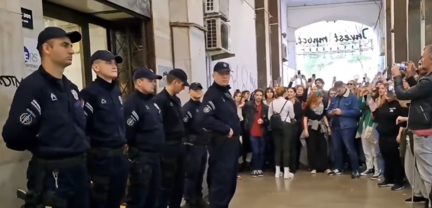 Heftige Proteste in Serbien wegen Vergewaltiger-Interview