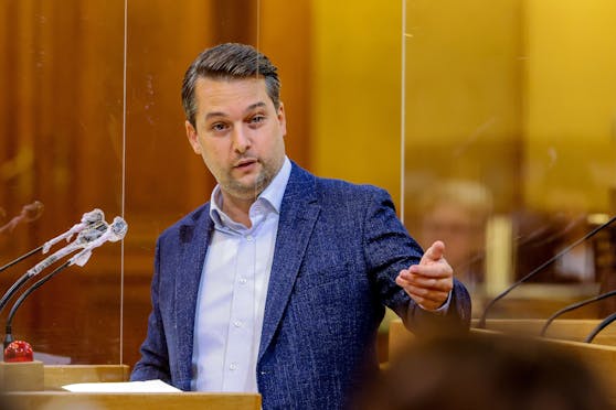 Wiens FPÖ-Chef Dominik Nepp attackiert Bürgermeister Michael Ludwig.