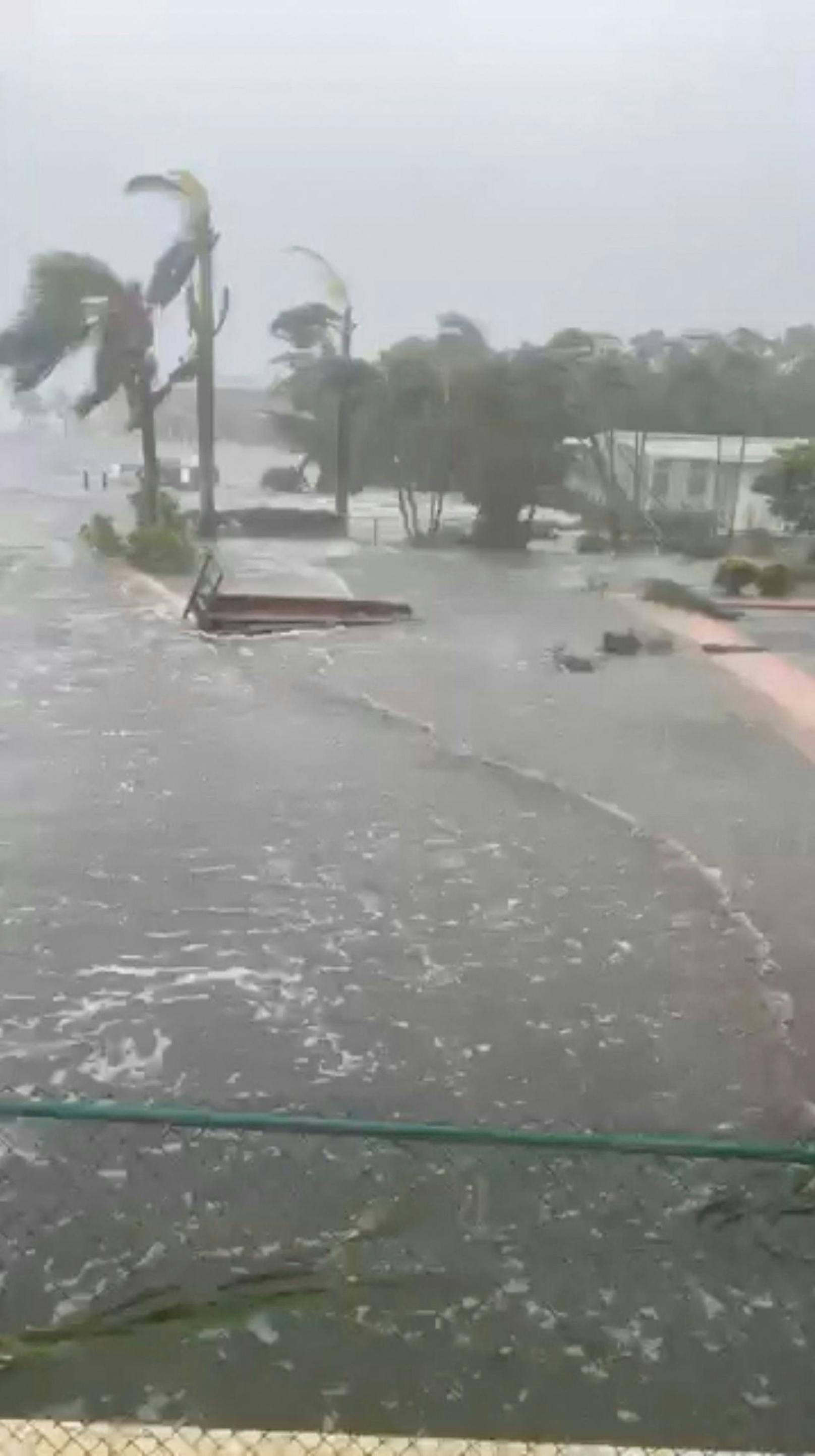 Hurrikan Ian trifft mit voller Härte den Südwesten Floridas.
